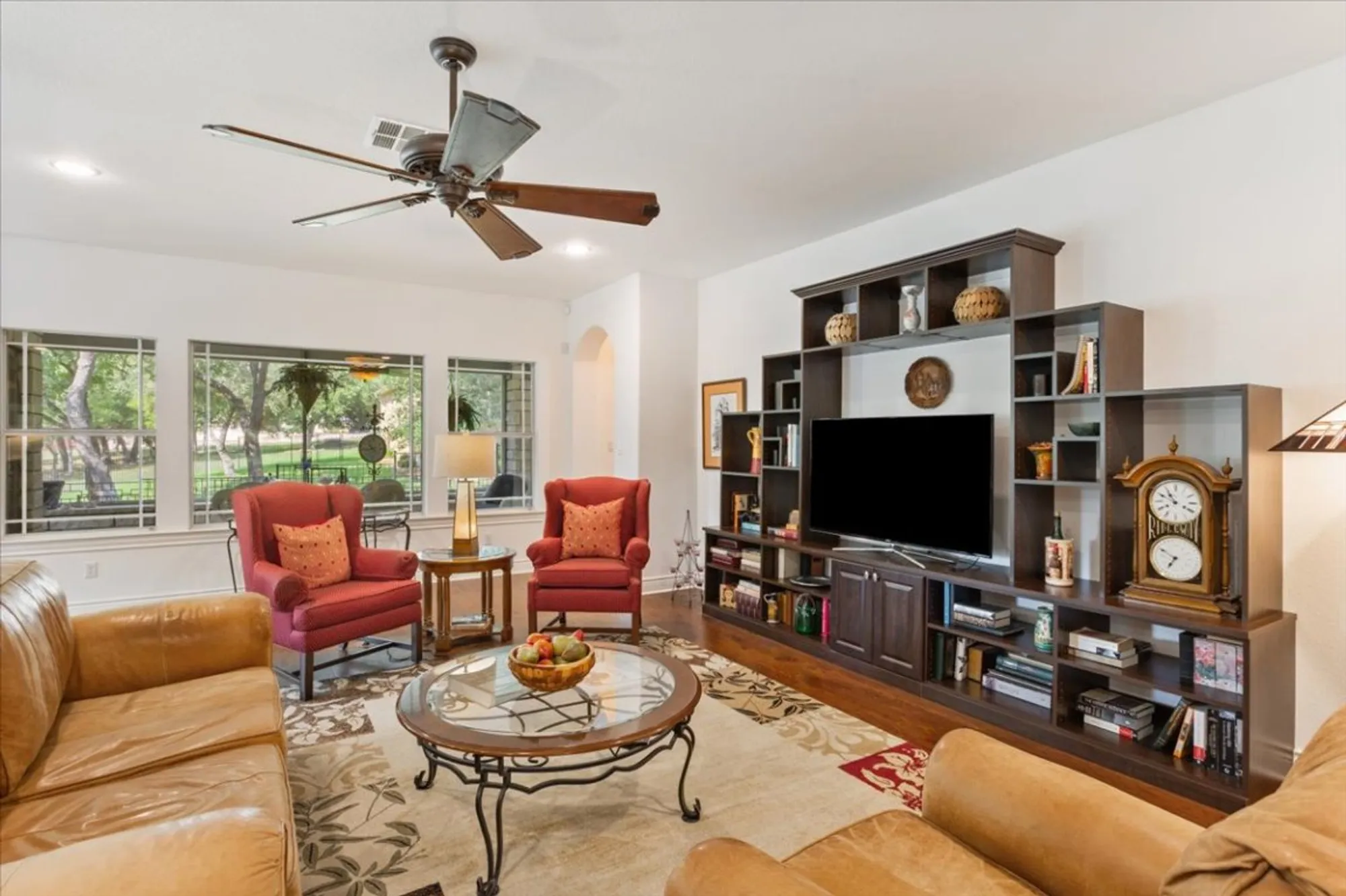 Property Slideshow image 17 of 40 | 116 hacienda heights cv, Georgetown, TX, 78633