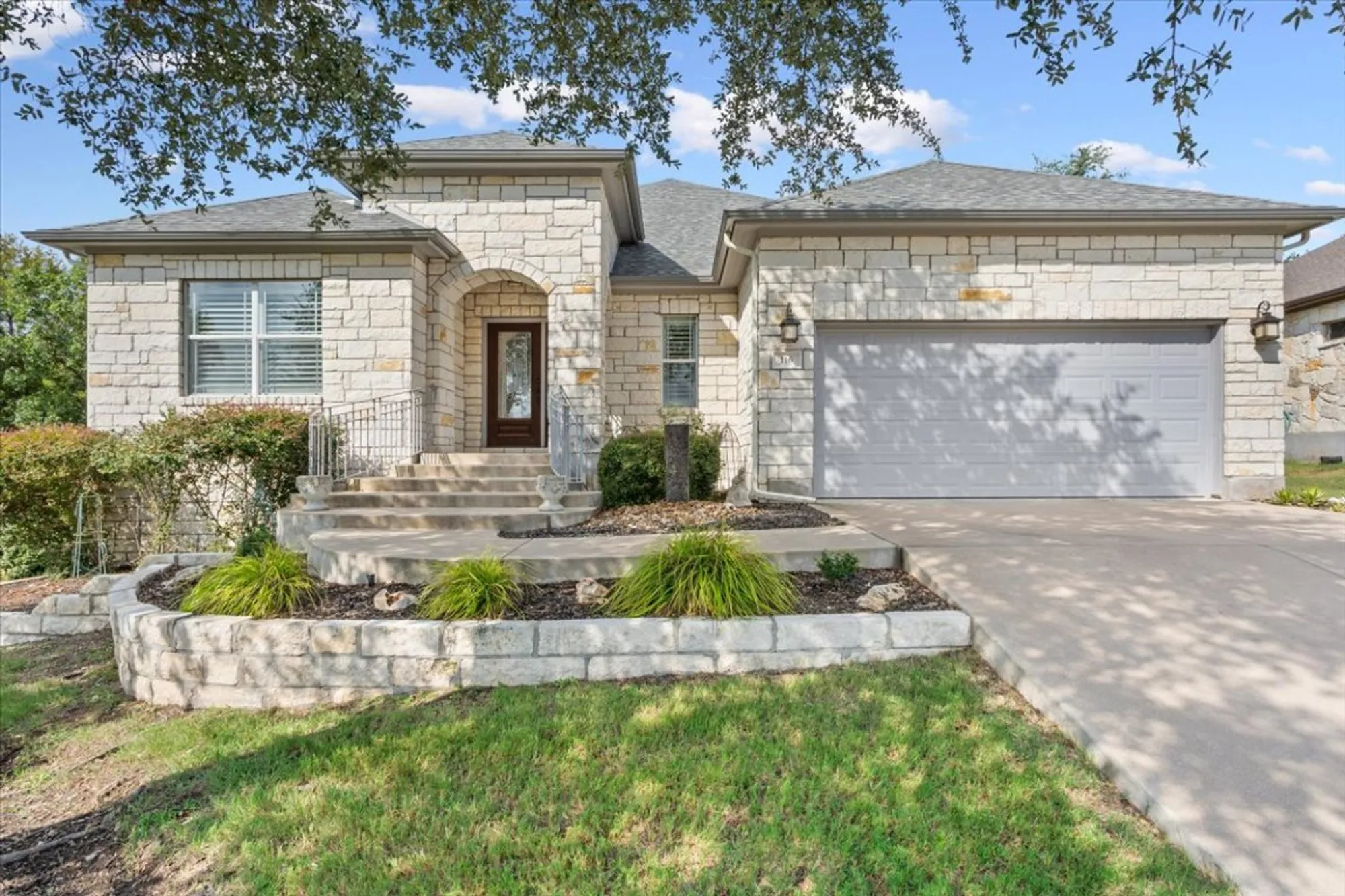 Property Slideshow image 8 of 40 | 116 hacienda heights cv, Georgetown, TX, 78633