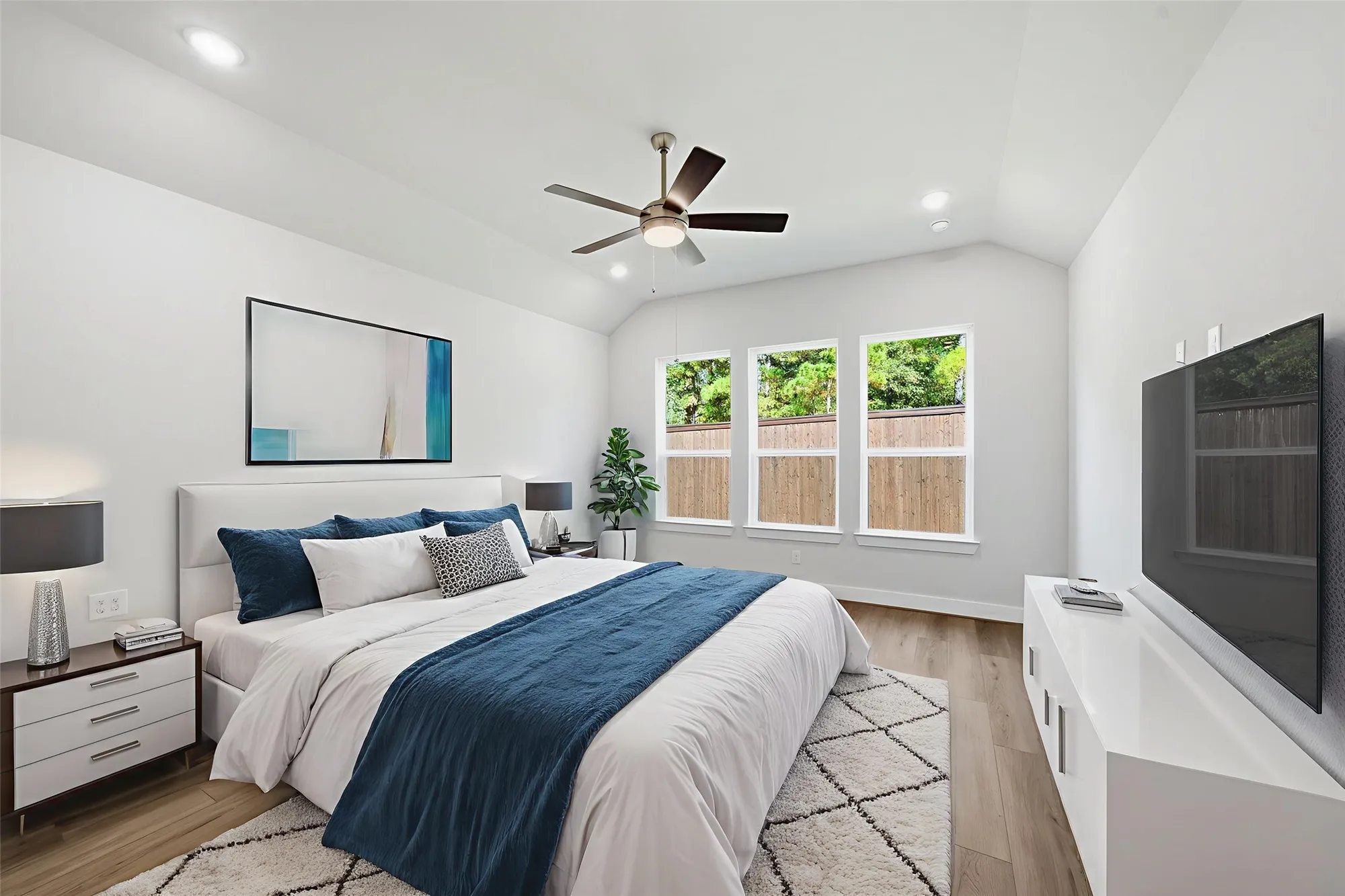 Property Slideshow image 18 of 43 | 10026 larkin cv, Willis, TX, 77318