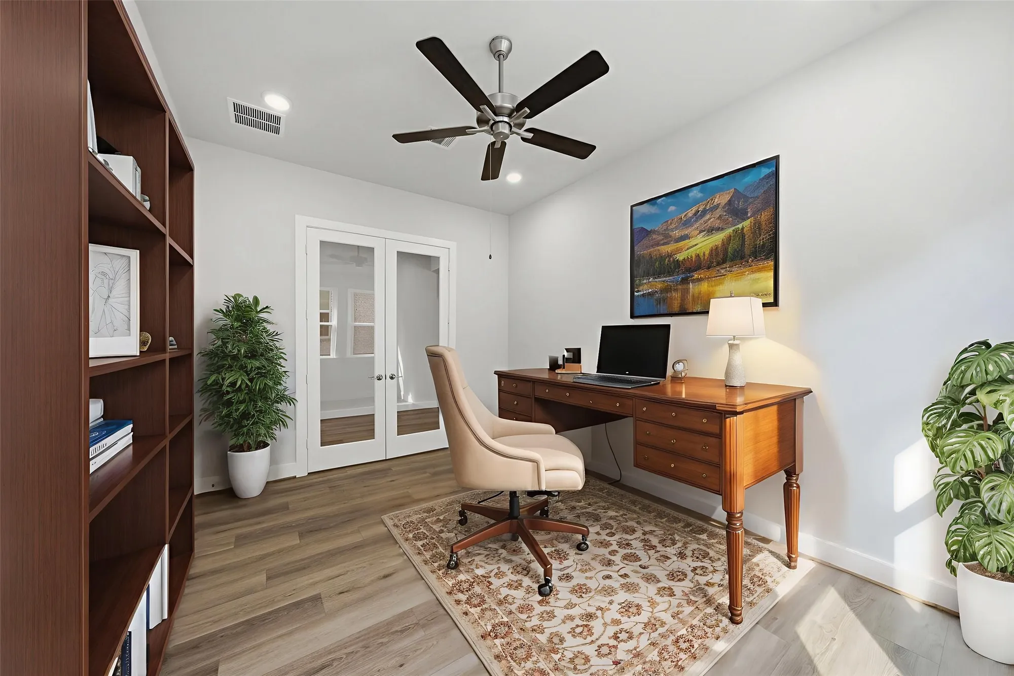 Property Slideshow image 13 of 43 | 10026 larkin cv, Willis, TX, 77318