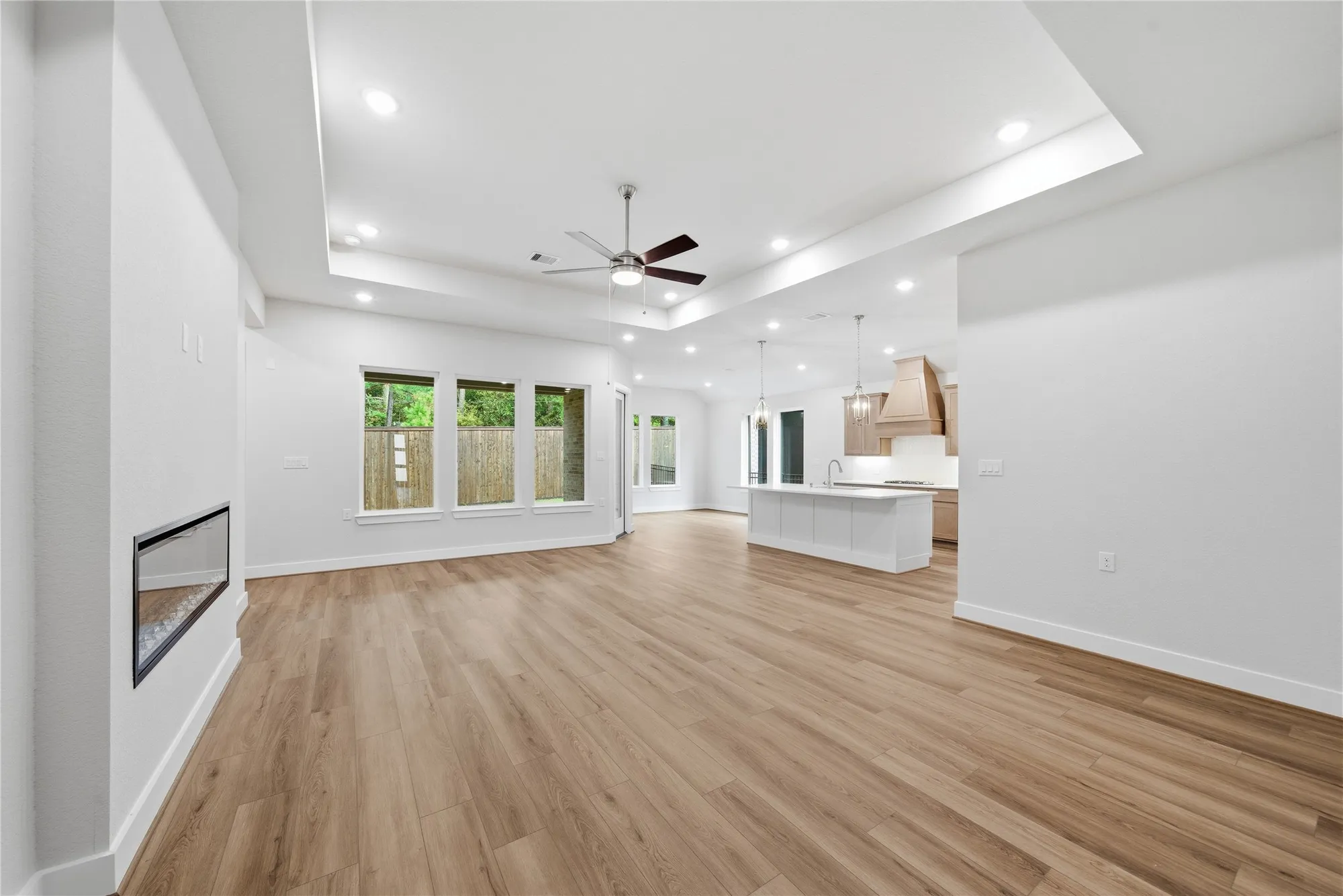 Property Slideshow image 6 of 43 | 10026 larkin cv, Willis, TX, 77318