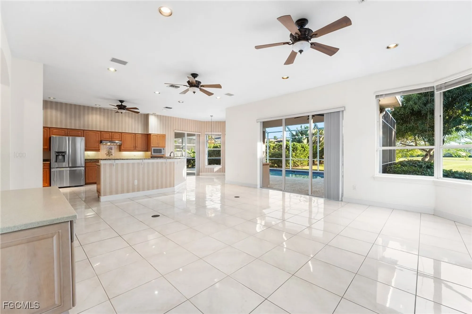 Property Slideshow image 19 of 49 | 11341 longwater chase ct, Fort Myers, FL, 33908