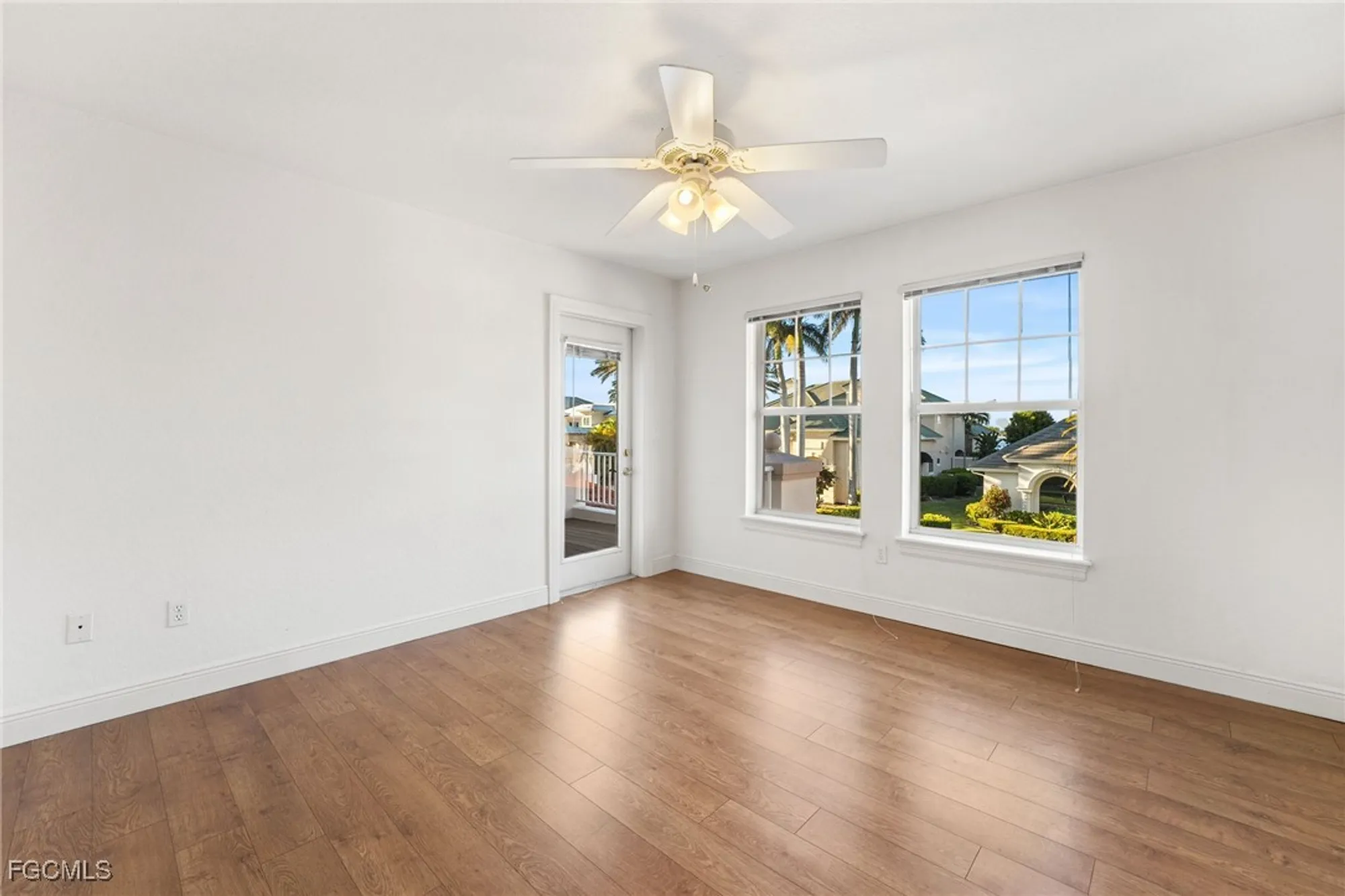 Property Slideshow image 32 of 49 | 11341 longwater chase ct, Fort Myers, FL, 33908