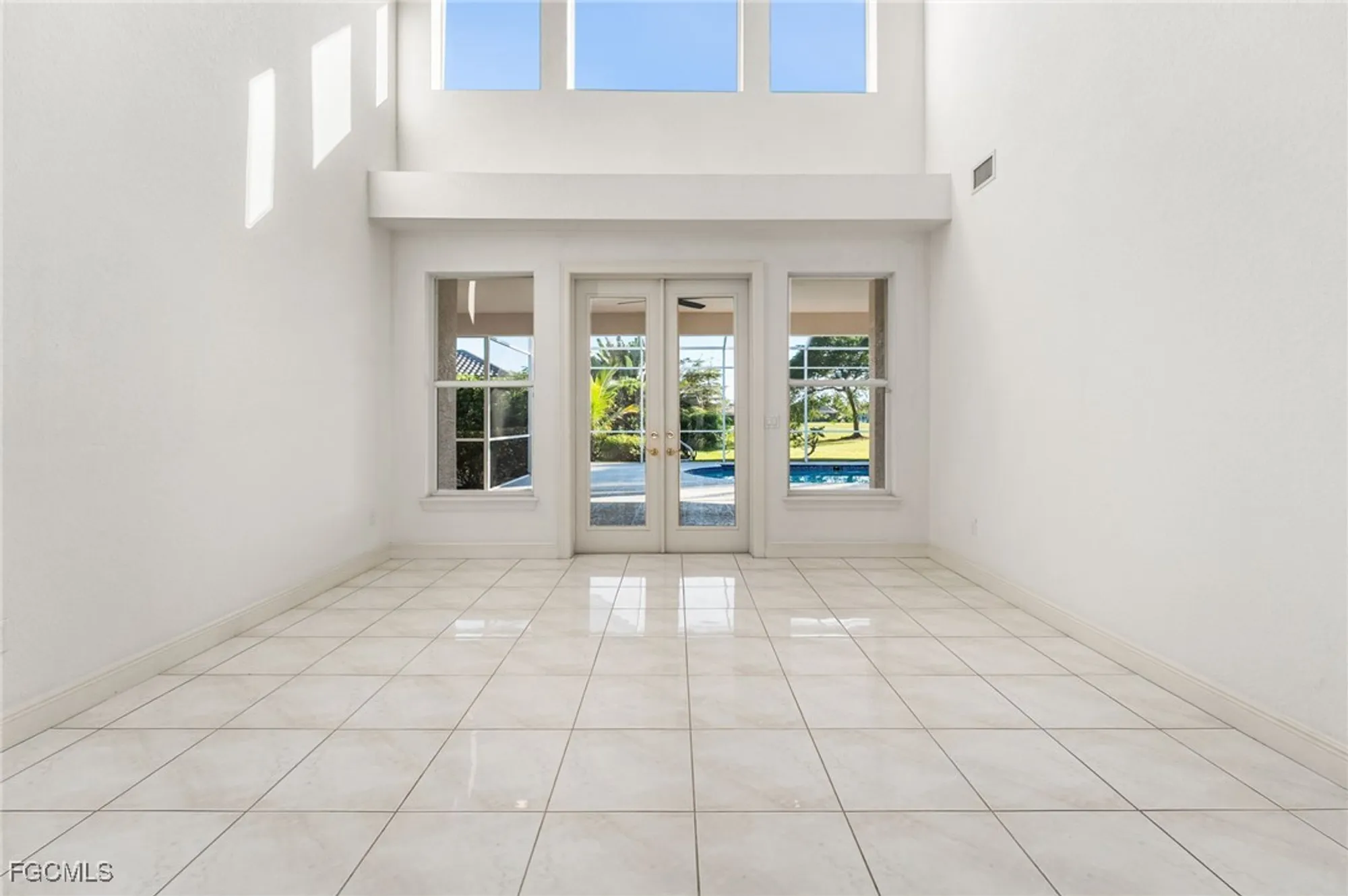 Property Slideshow image 6 of 49 | 11341 longwater chase ct, Fort Myers, FL, 33908