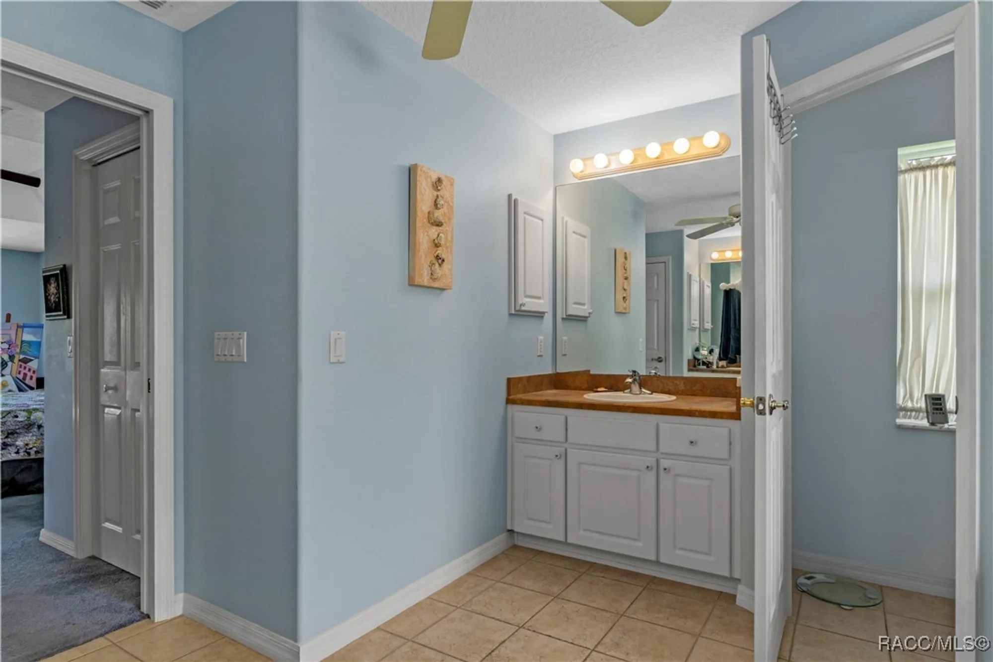 Property Slideshow image 21 of 68 | 4400 n lake vista trl, Hernando, FL, 34442