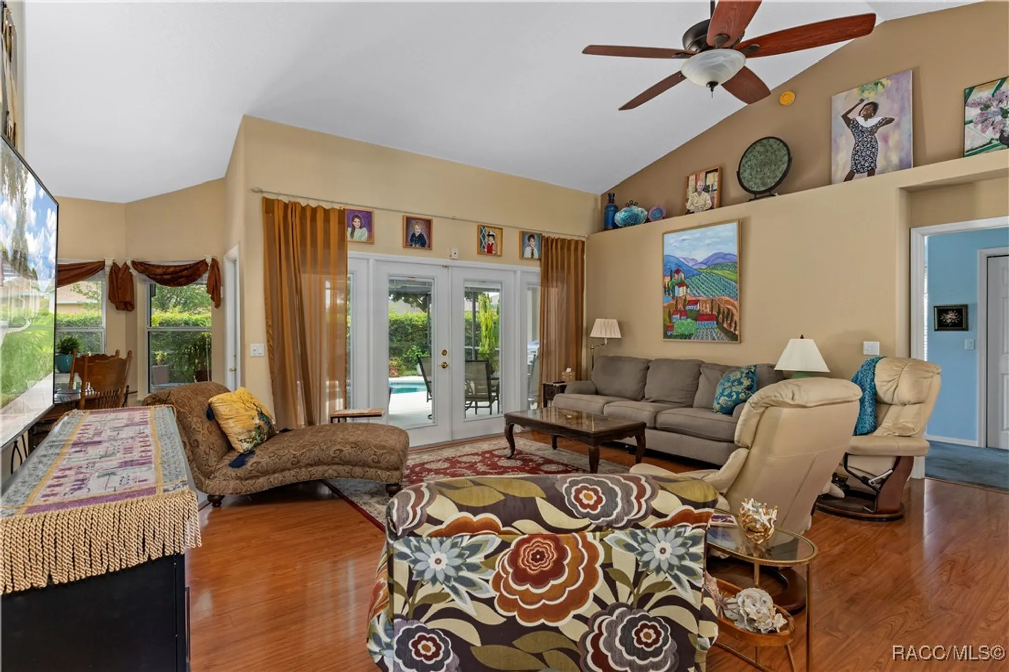 Property Slideshow image 3 of 68 | 4400 n lake vista trl, Hernando, FL, 34442