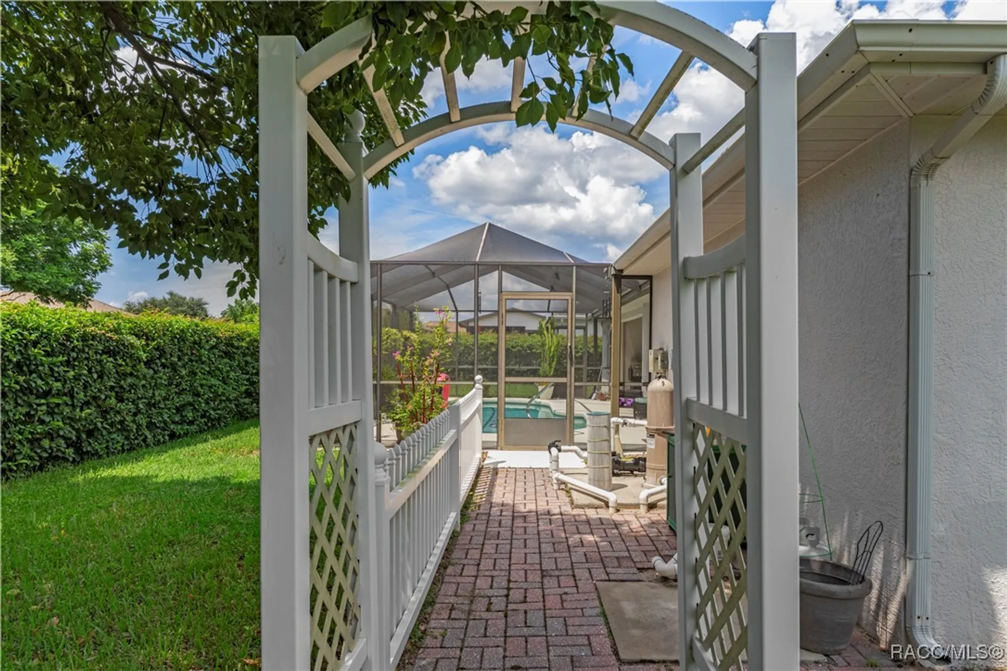 Property Slideshow image 42 of 68 | 4400 n lake vista trl, Hernando, FL, 34442