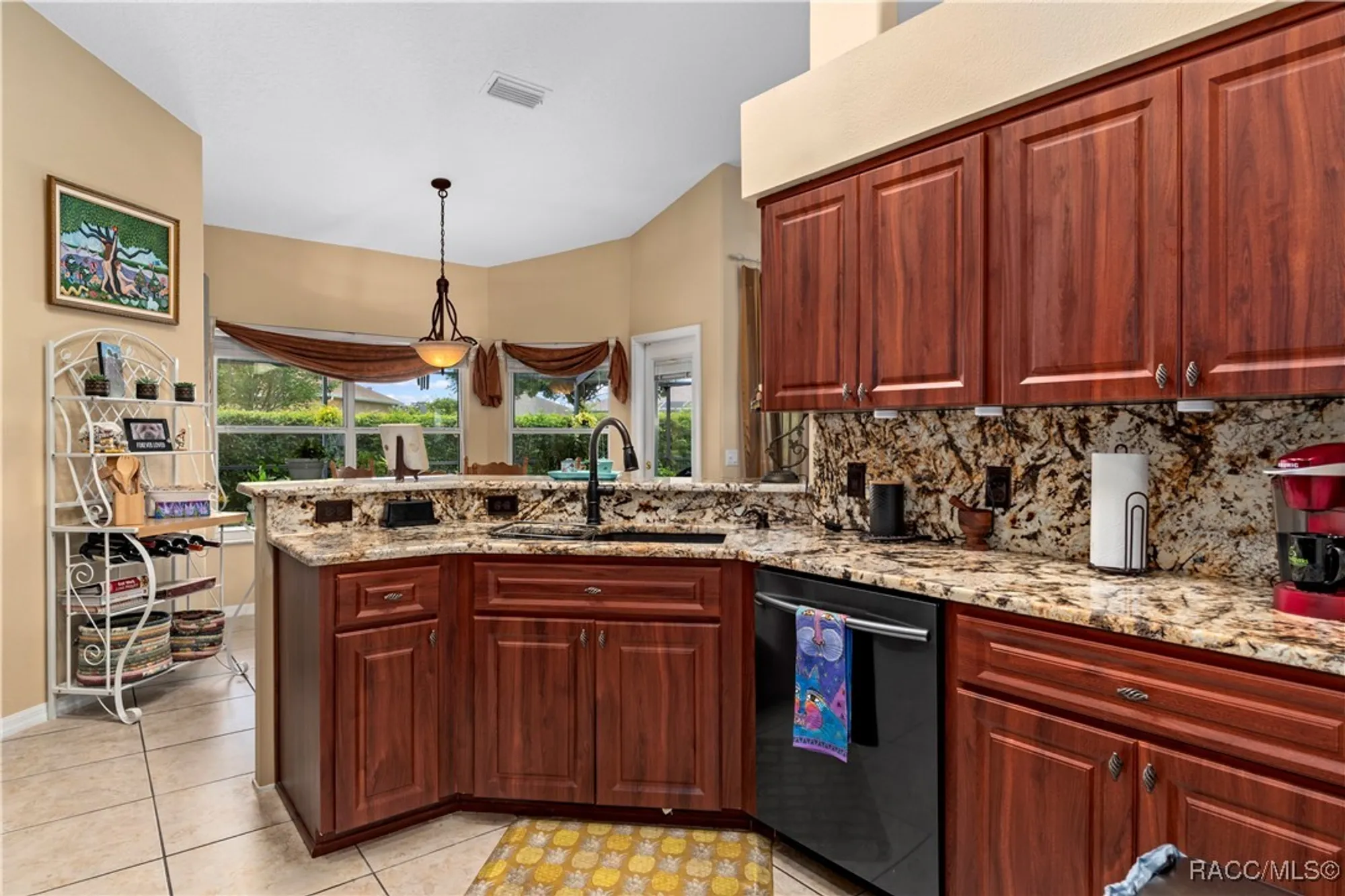 Property Slideshow image 9 of 68 | 4400 n lake vista trl, Hernando, FL, 34442