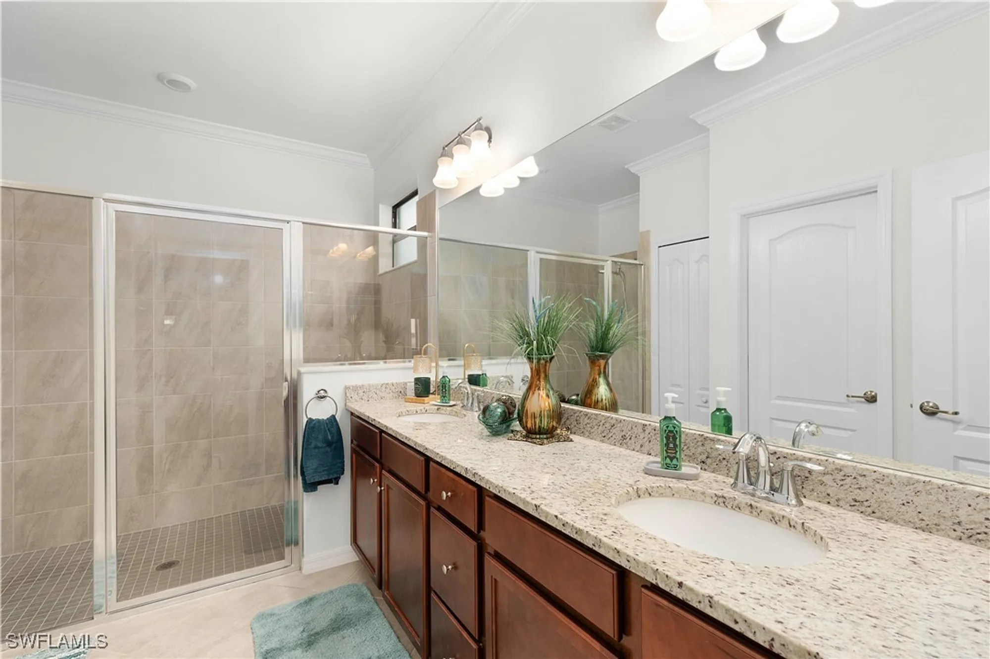 Property Slideshow image 21 of 41 | 11844 arbor trace dr, Fort Myers, FL, 33913