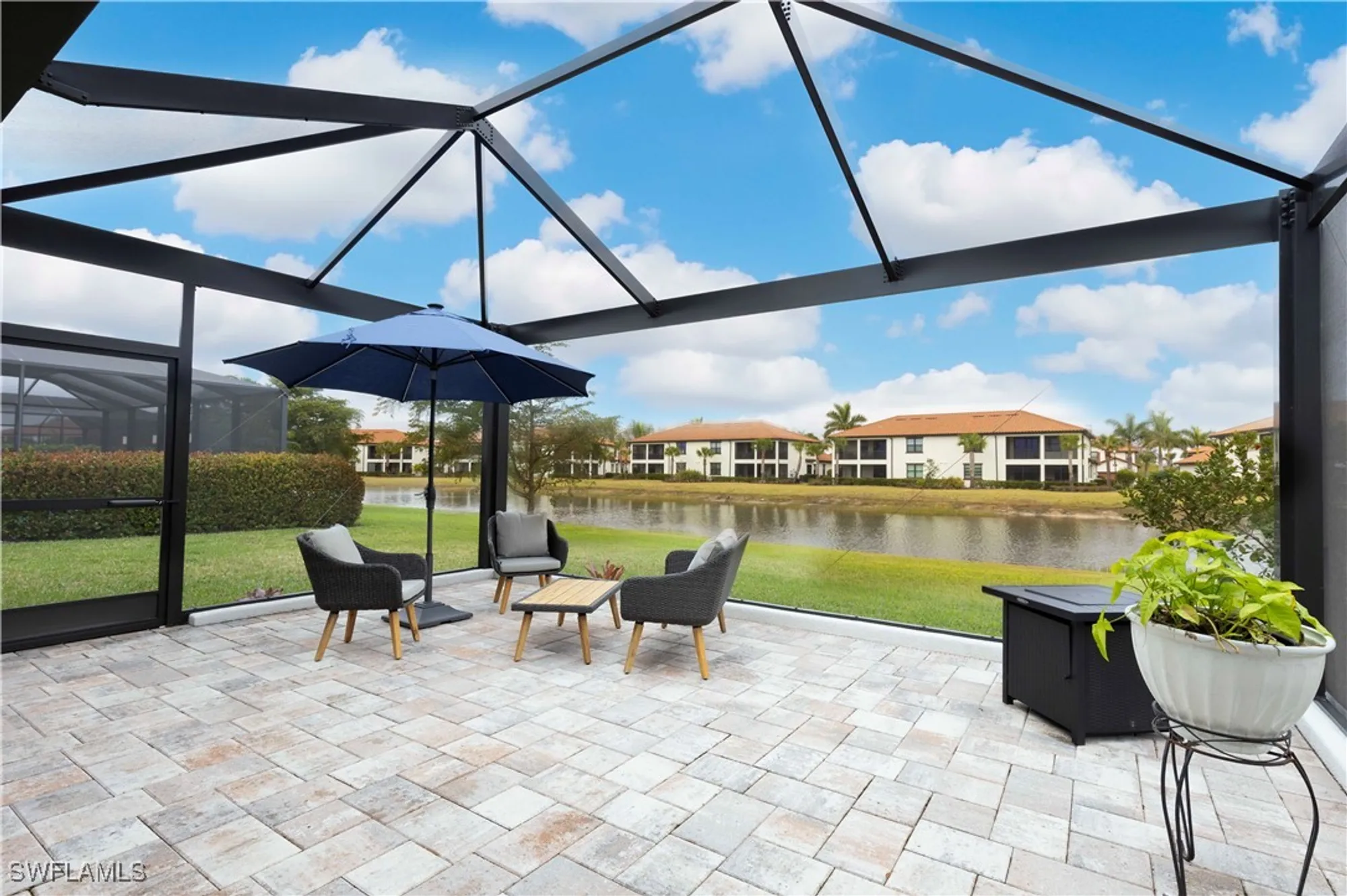 Property Slideshow image 32 of 41 | 11844 arbor trace dr, Fort Myers, FL, 33913