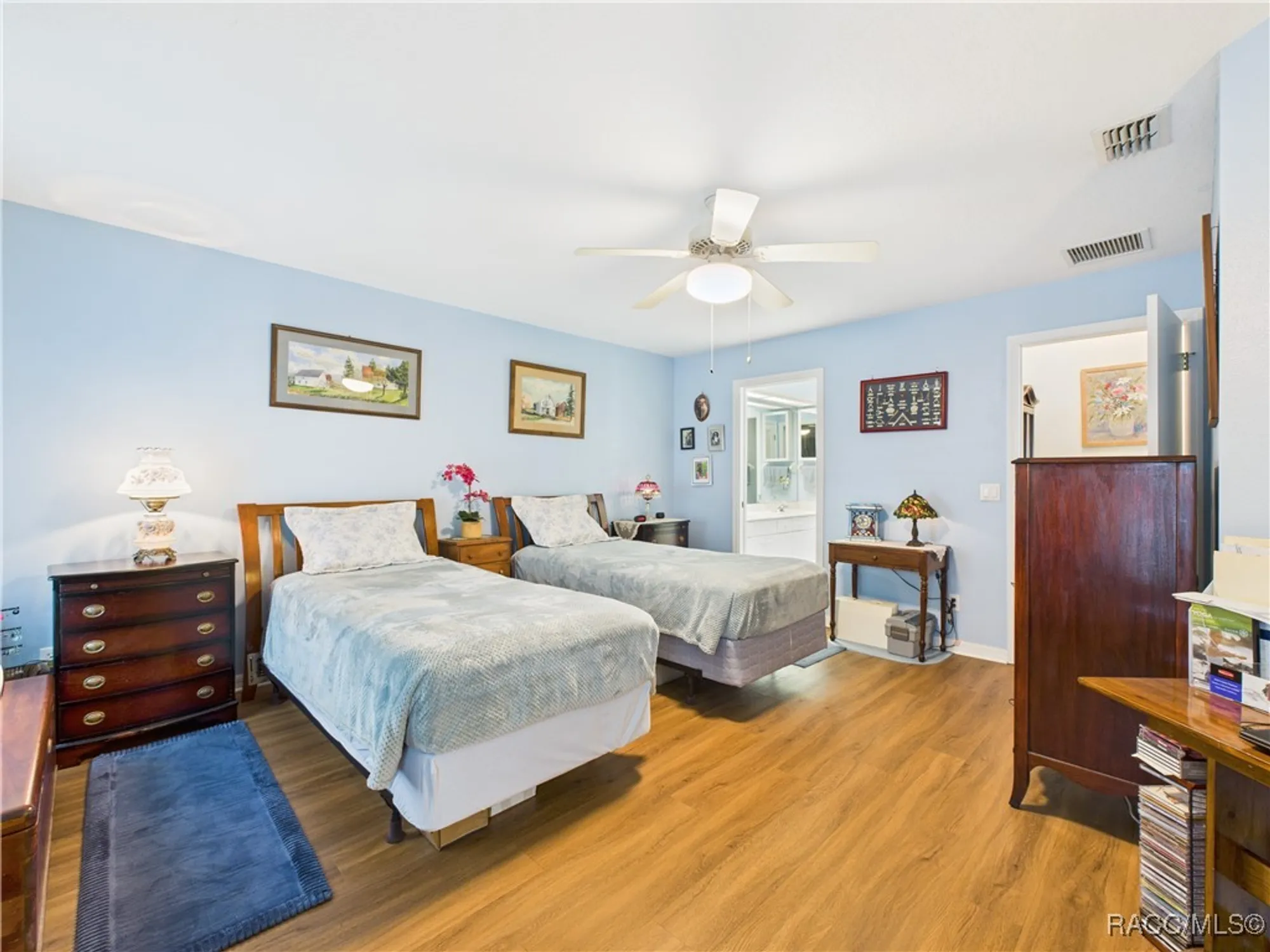 Property Slideshow image 22 of 37 | 1581 n endicott pt, Crystal River, FL, 34429