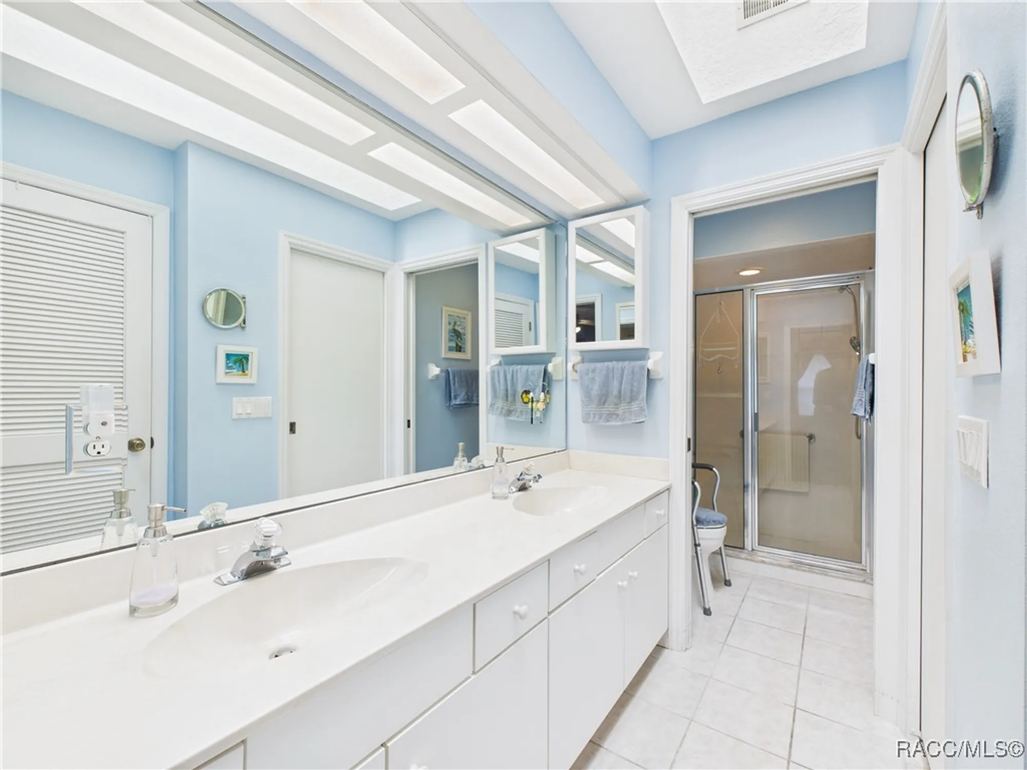 Property Slideshow image 23 of 37 | 1581 n endicott pt, Crystal River, FL, 34429