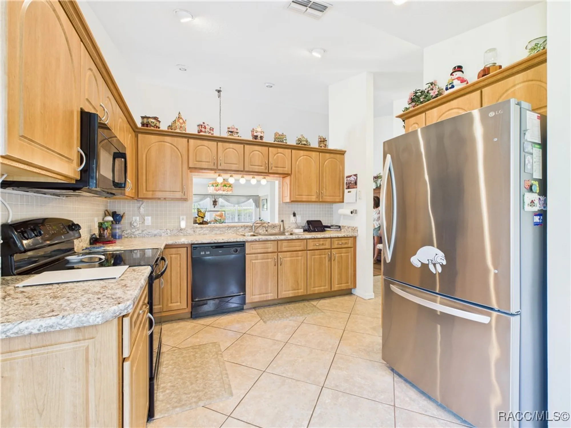 Property Slideshow image 8 of 37 | 1581 n endicott pt, Crystal River, FL, 34429