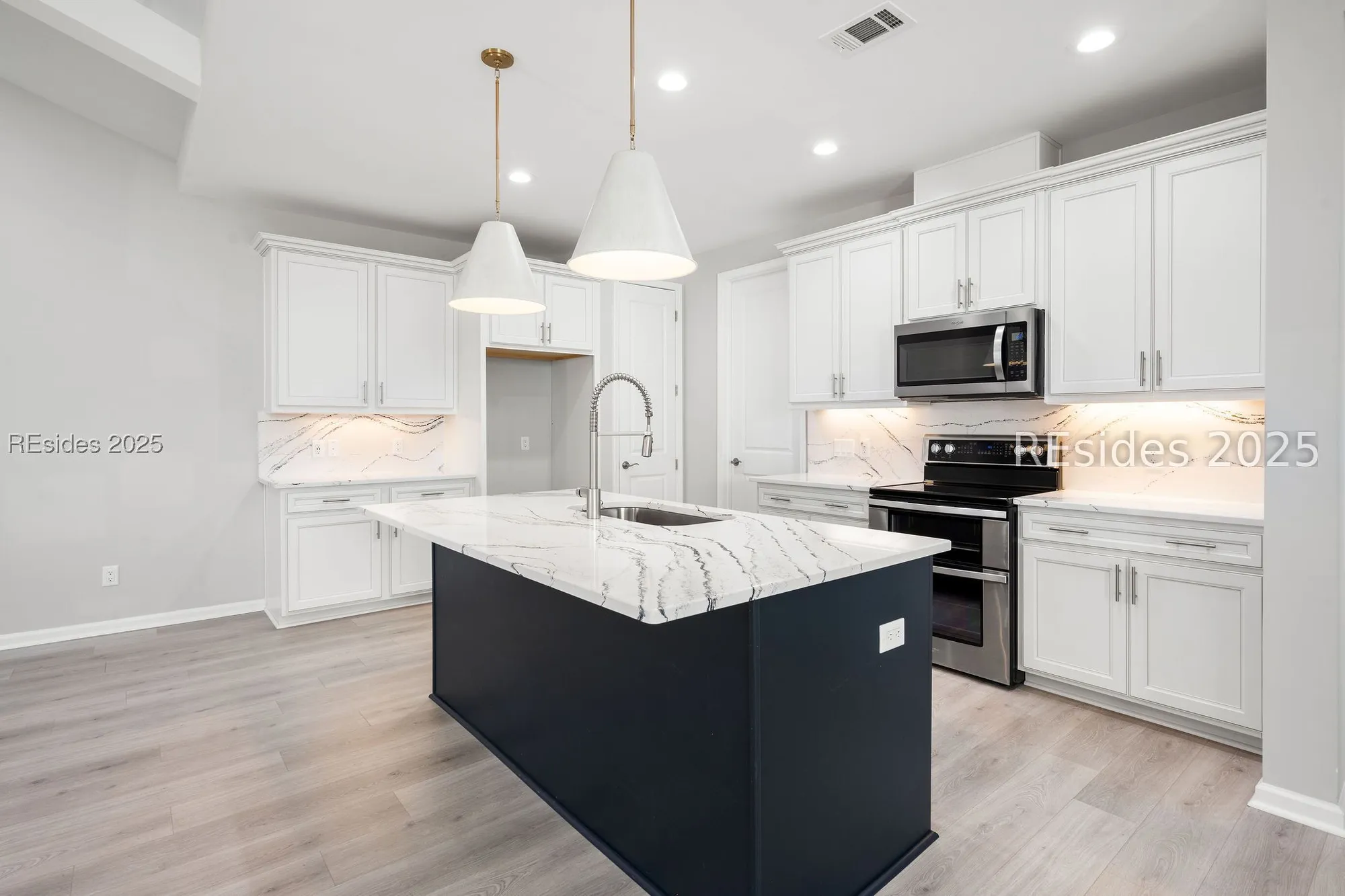 Property Slideshow image 11 of 45 | 152 caribbean soul ave 102, Hardeeville, SC, 29927