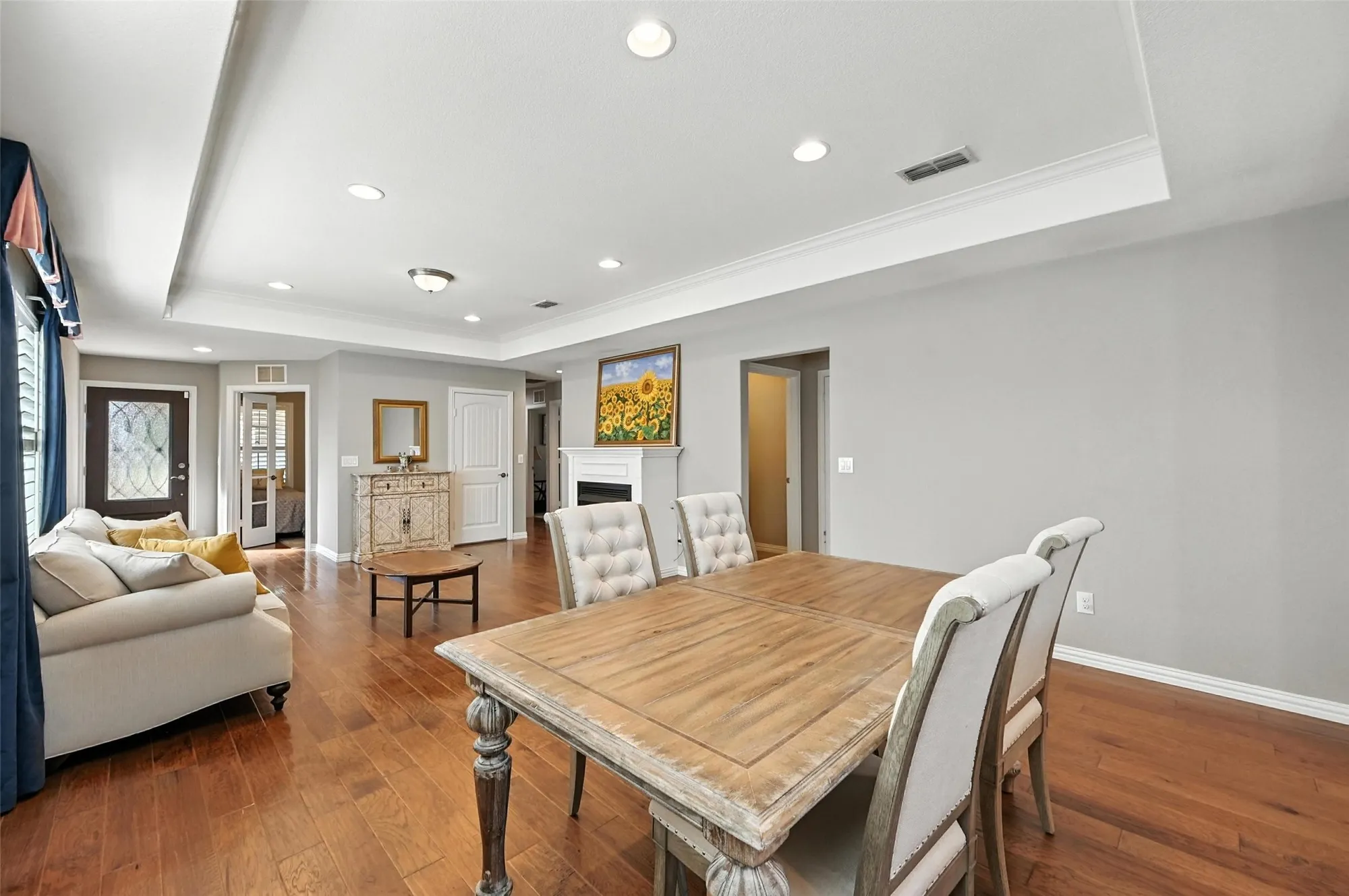 Property Slideshow image 16 of 39 | 2306 feathering dr, Frisco, TX, 75036