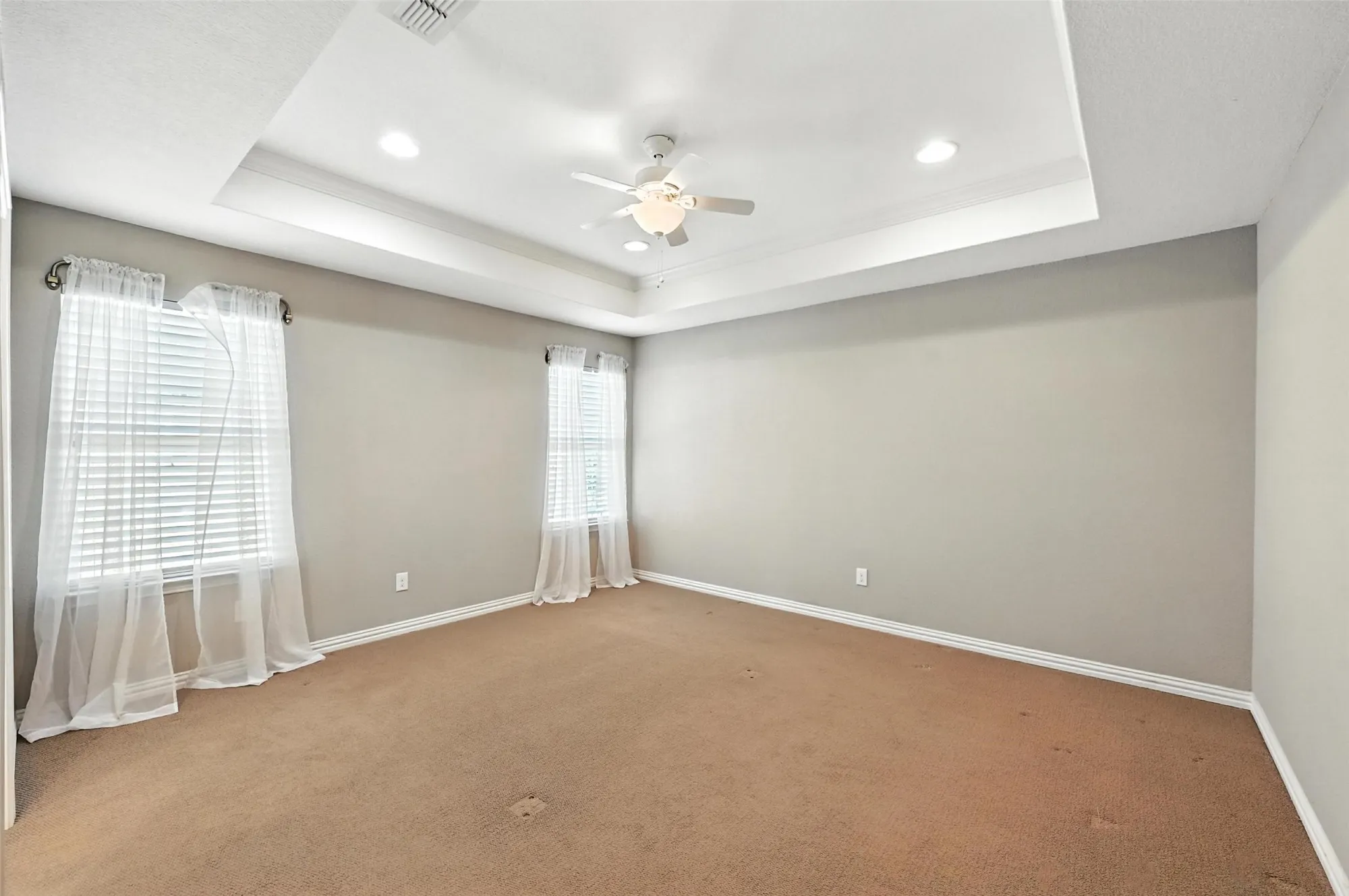 Property Slideshow image 19 of 39 | 2306 feathering dr, Frisco, TX, 75036