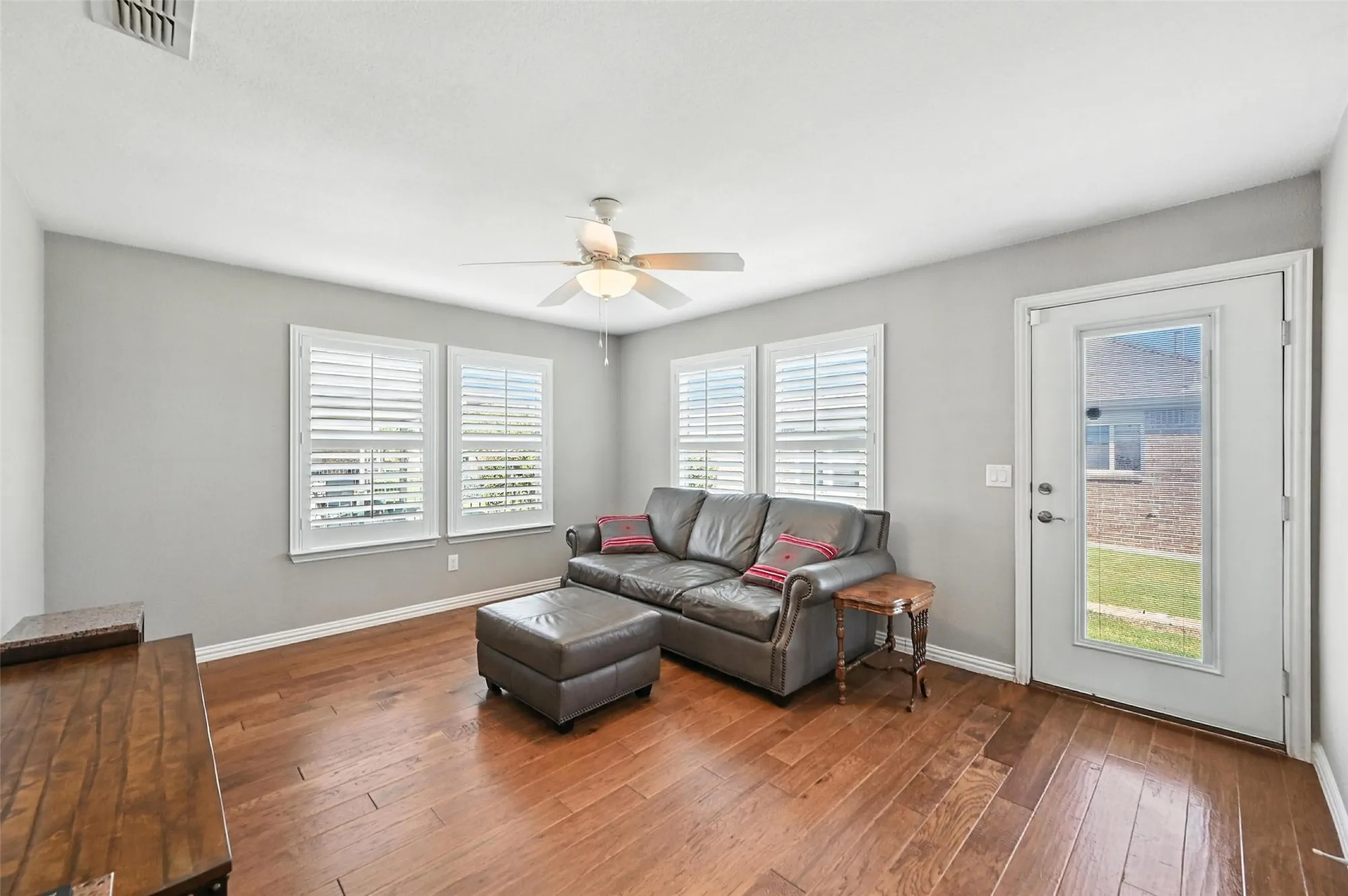 Property Slideshow image 34 of 39 | 2306 feathering dr, Frisco, TX, 75036