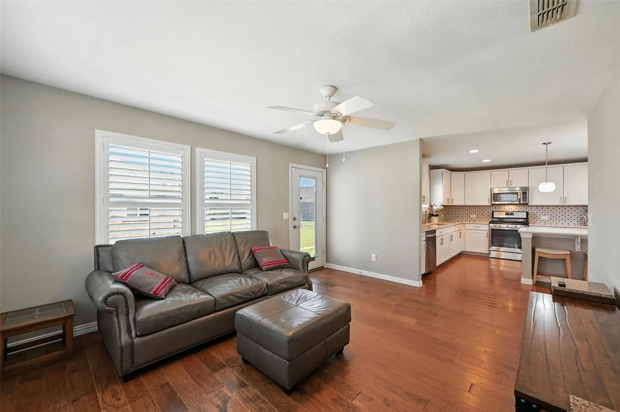 Property Slideshow image 35 of 39 | 2306 feathering dr, Frisco, TX, 75036