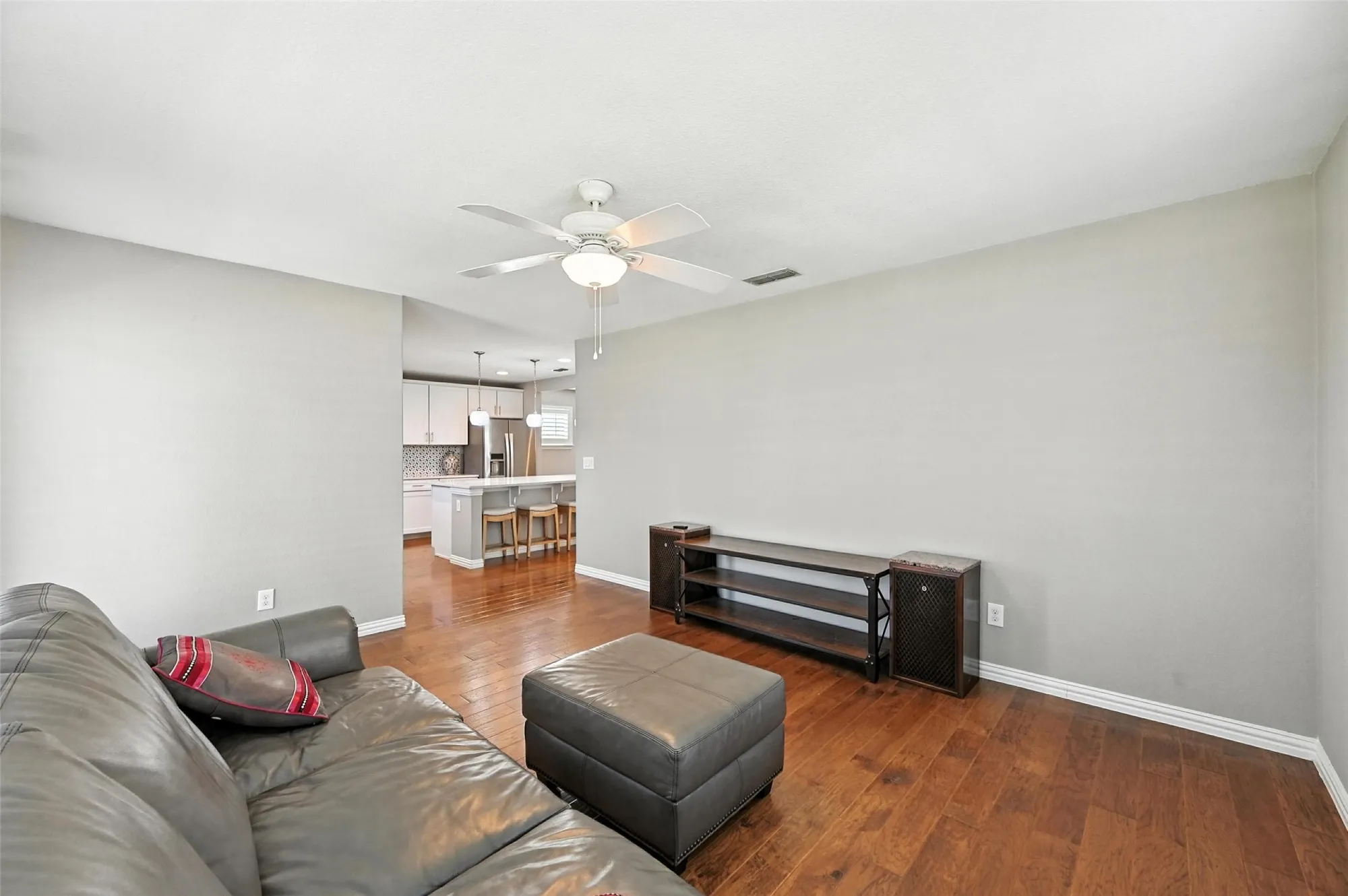 Property Slideshow image 36 of 39 | 2306 feathering dr, Frisco, TX, 75036