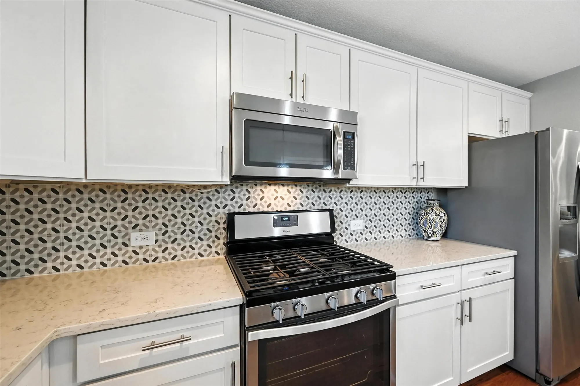 Property Slideshow image 9 of 39 | 2306 feathering dr, Frisco, TX, 75036