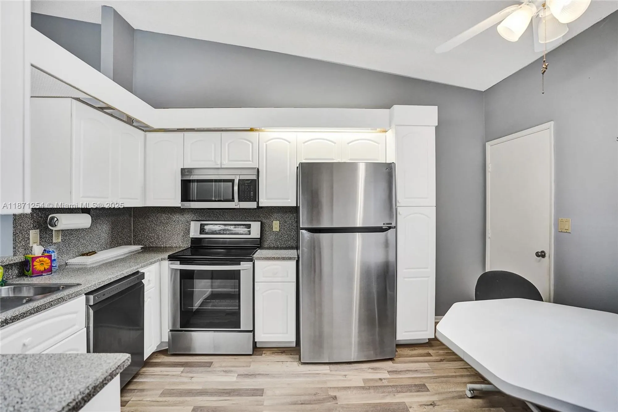 Property Slideshow image 15 of 41 | 6139 sunrise pointe ct a, Delray Beach, FL, 33484