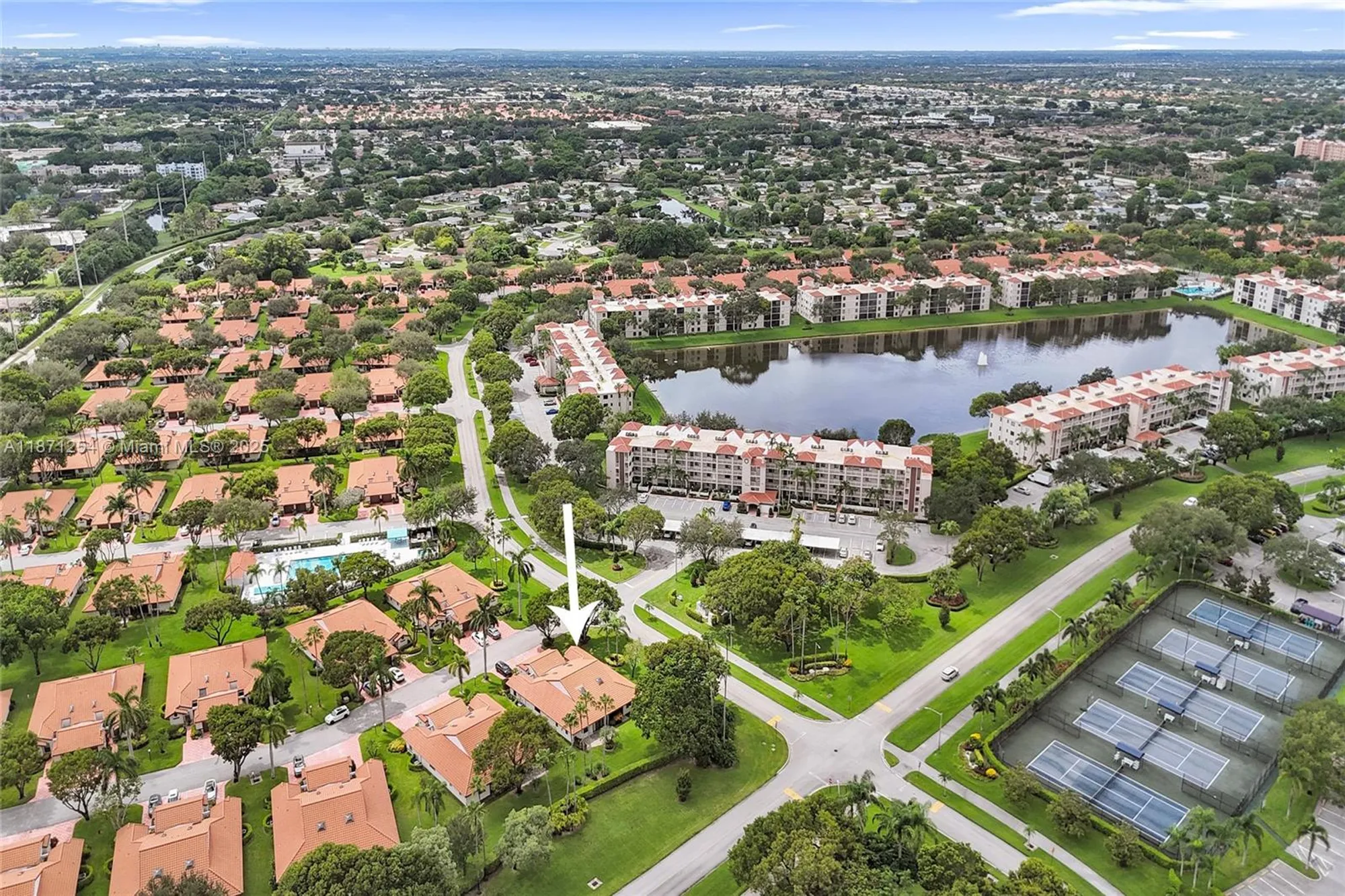 Property Slideshow image 6 of 41 | 6139 sunrise pointe ct a, Delray Beach, FL, 33484