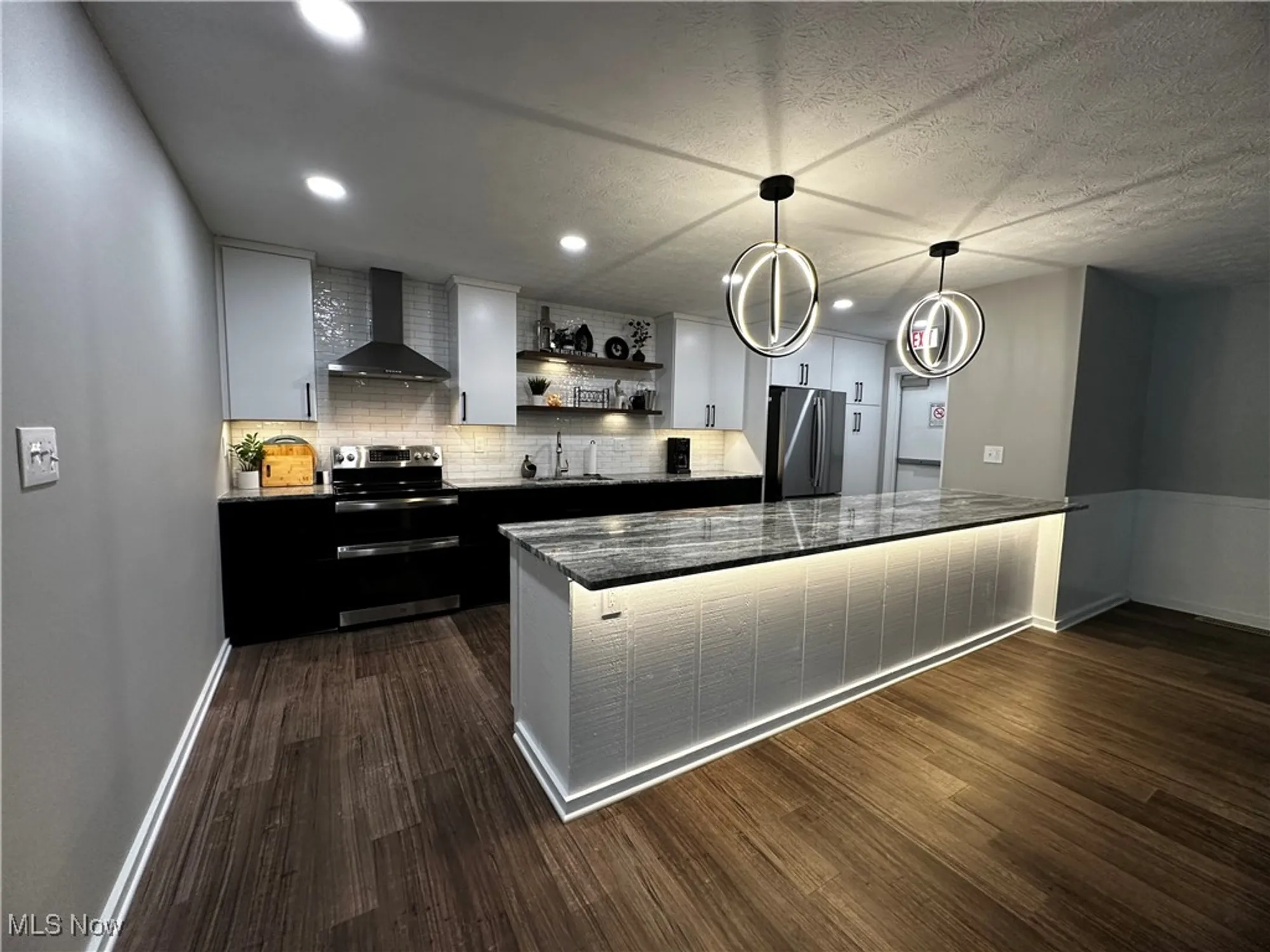 Property Slideshow image 33 of 34 | 22300 rock creek cir, Strongsville, OH, 44149