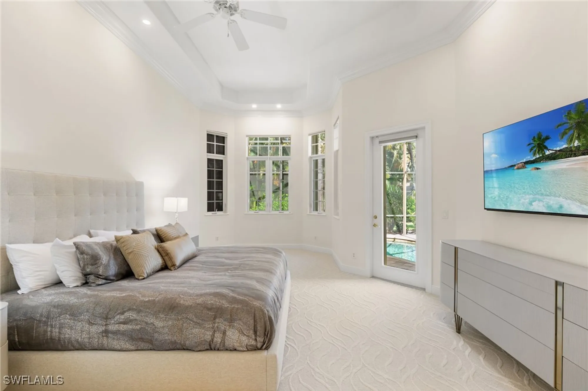 Property Slideshow image 17 of 47 | 5962 hammock isles cir, Naples, FL, 34119