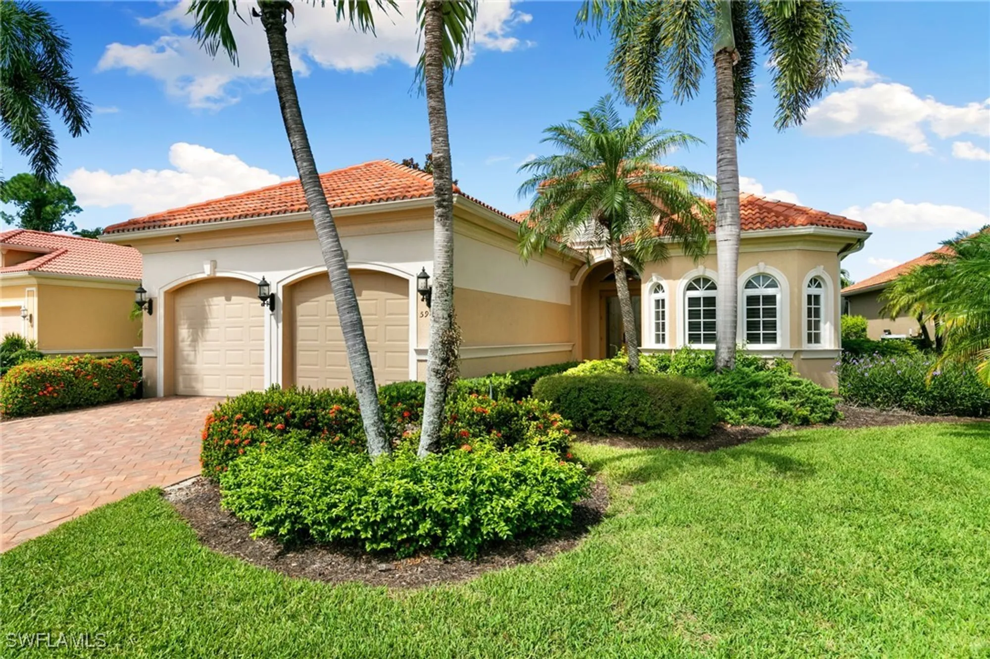 Property Slideshow image 1 of 47 | 5962 hammock isles cir, Naples, FL, 34119