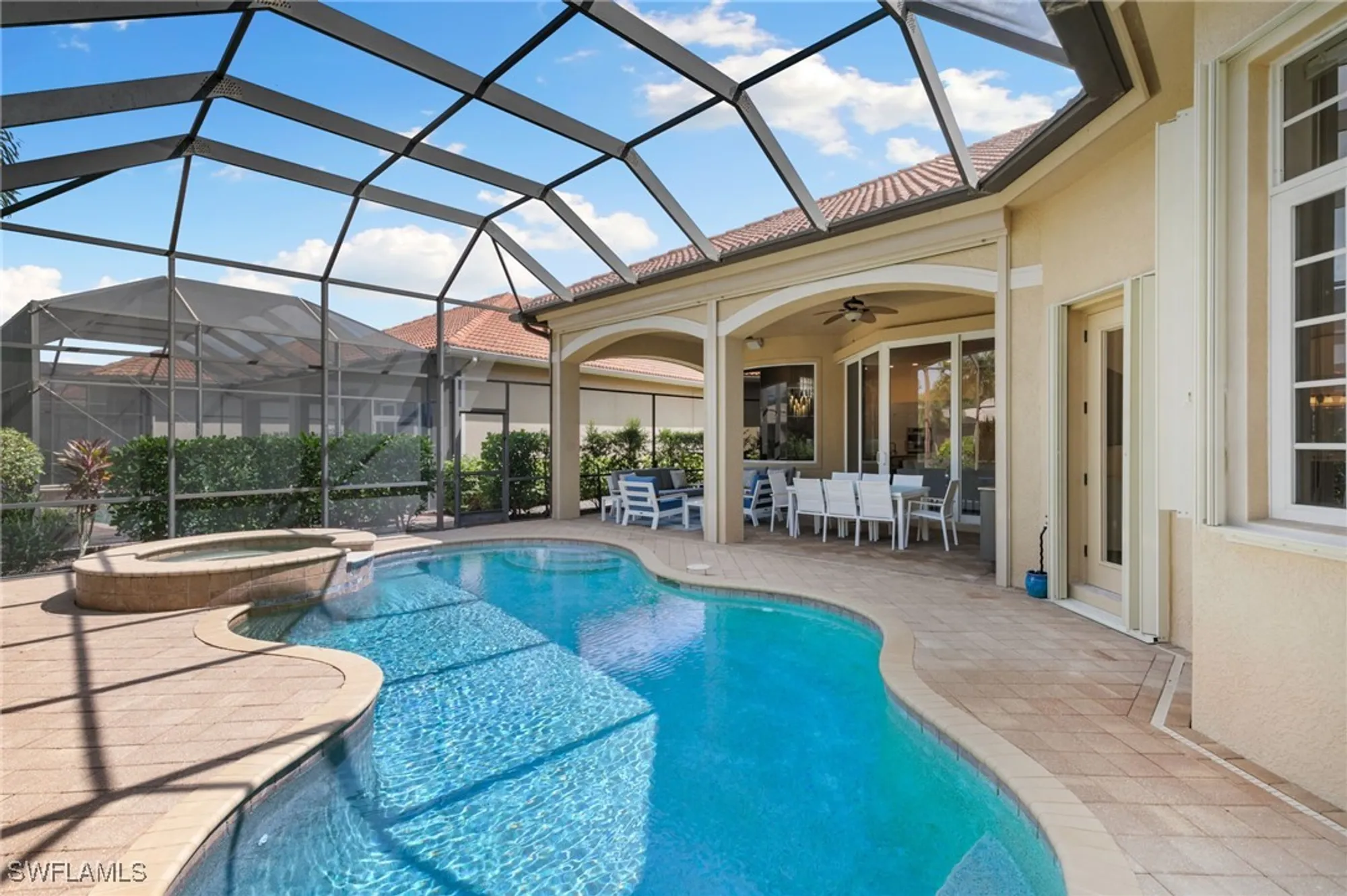 Property Slideshow image 33 of 47 | 5962 hammock isles cir, Naples, FL, 34119