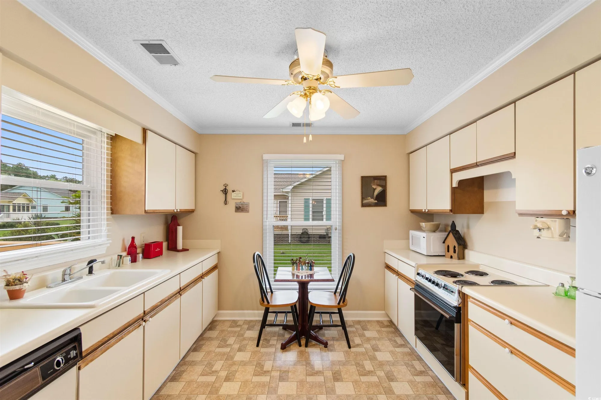 Property Slideshow image 13 of 40 | 1309 timber row, Murrells Inlet, SC, 29576