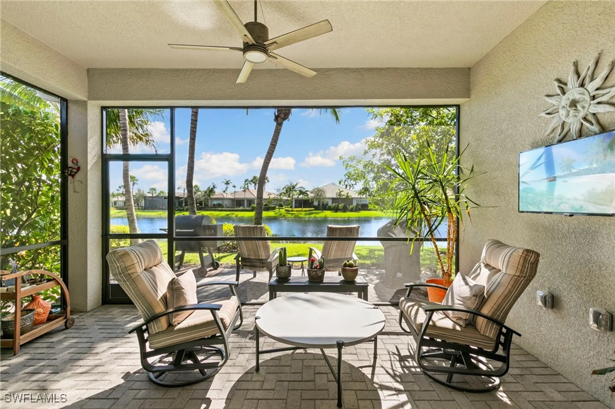 Property Slideshow image 28 of 47 | 28433 abruzzo dr, Bonita Springs, FL, 34135