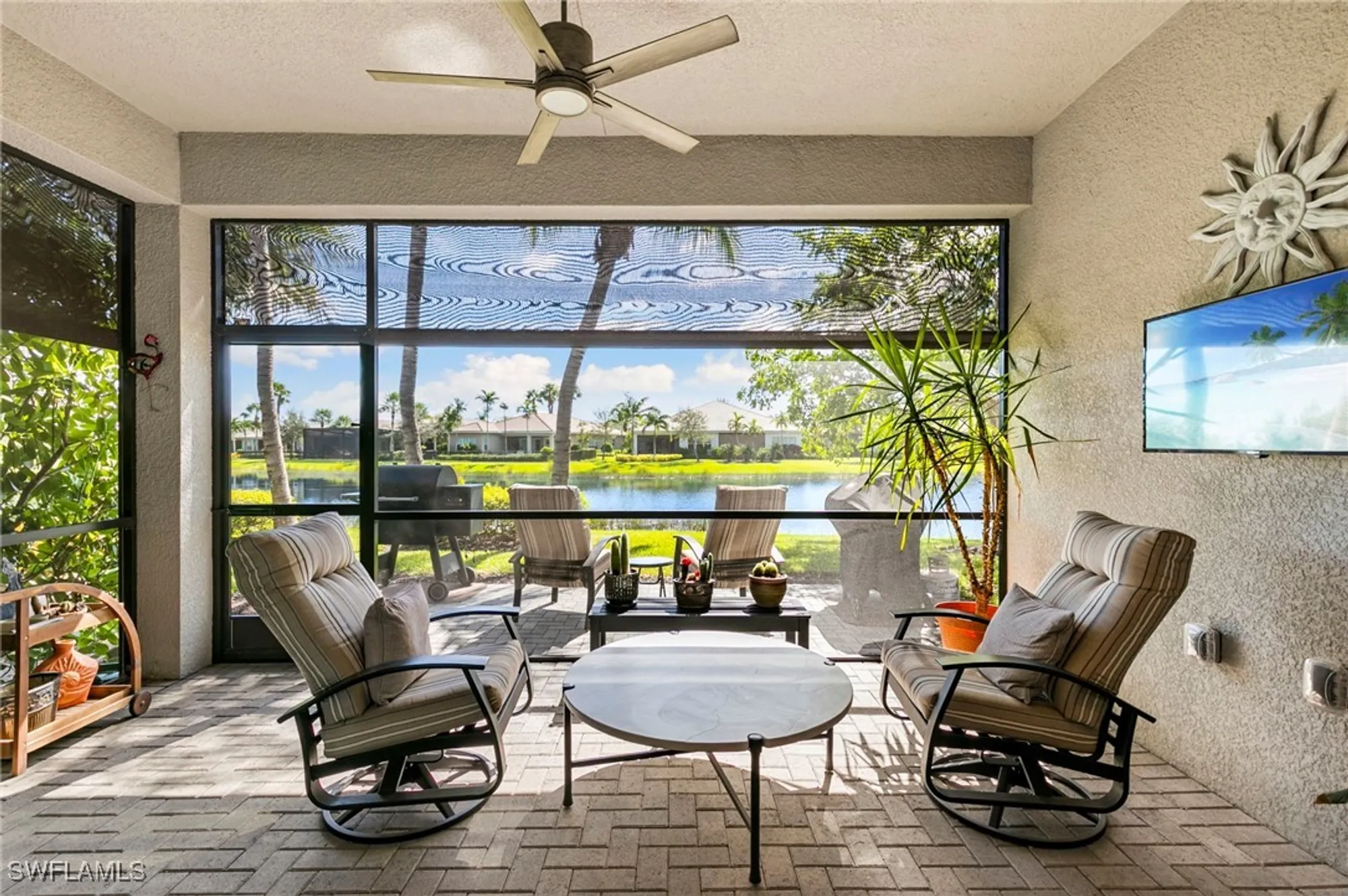 Property Slideshow image 29 of 47 | 28433 abruzzo dr, Bonita Springs, FL, 34135