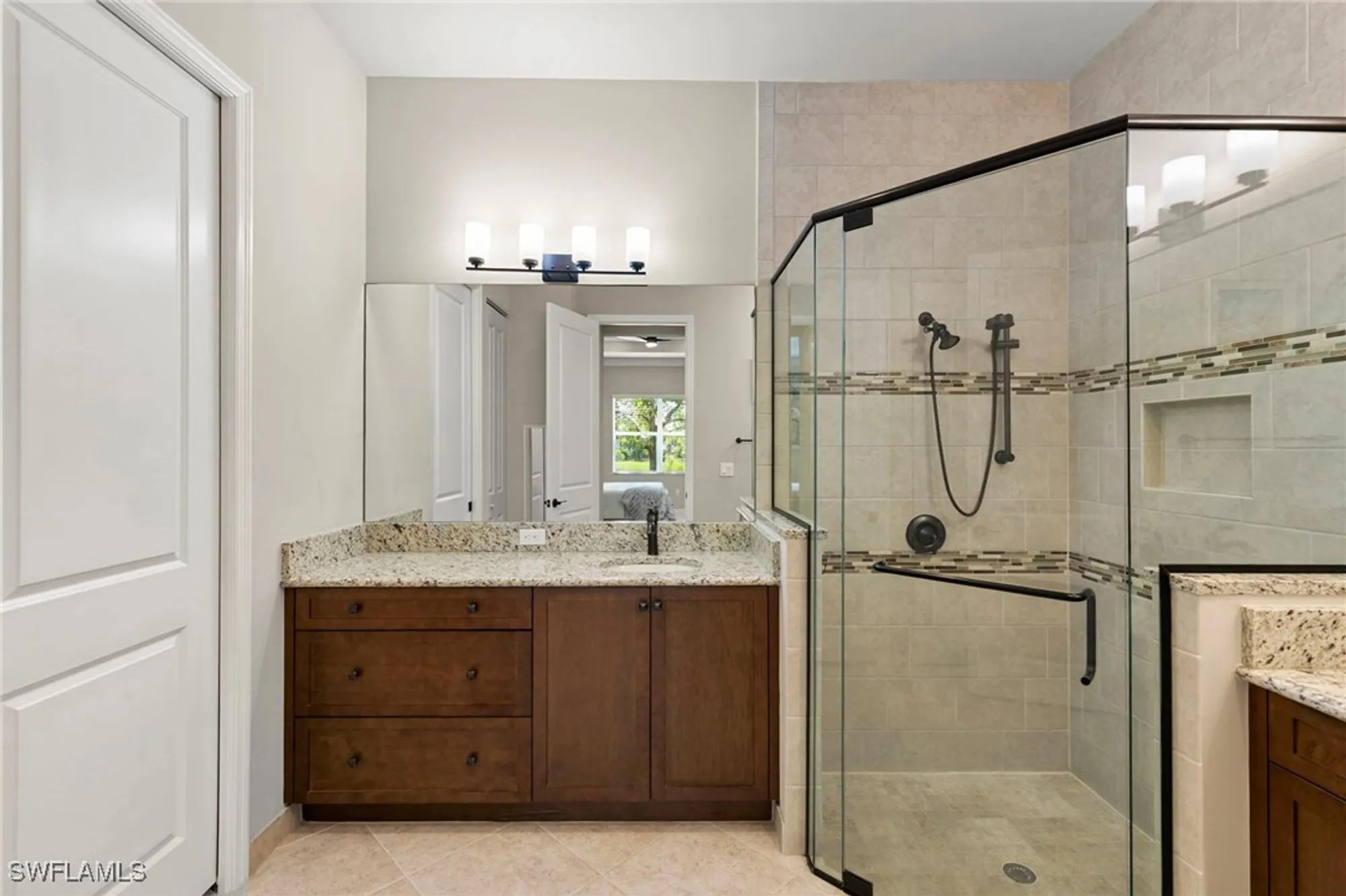Property Slideshow image 22 of 47 | 28433 abruzzo dr, Bonita Springs, FL, 34135