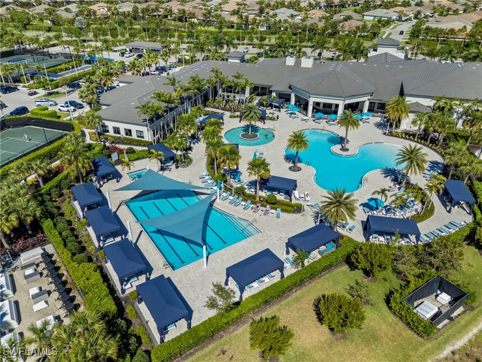 Property Slideshow image 46 of 47 | 28433 abruzzo dr, Bonita Springs, FL, 34135