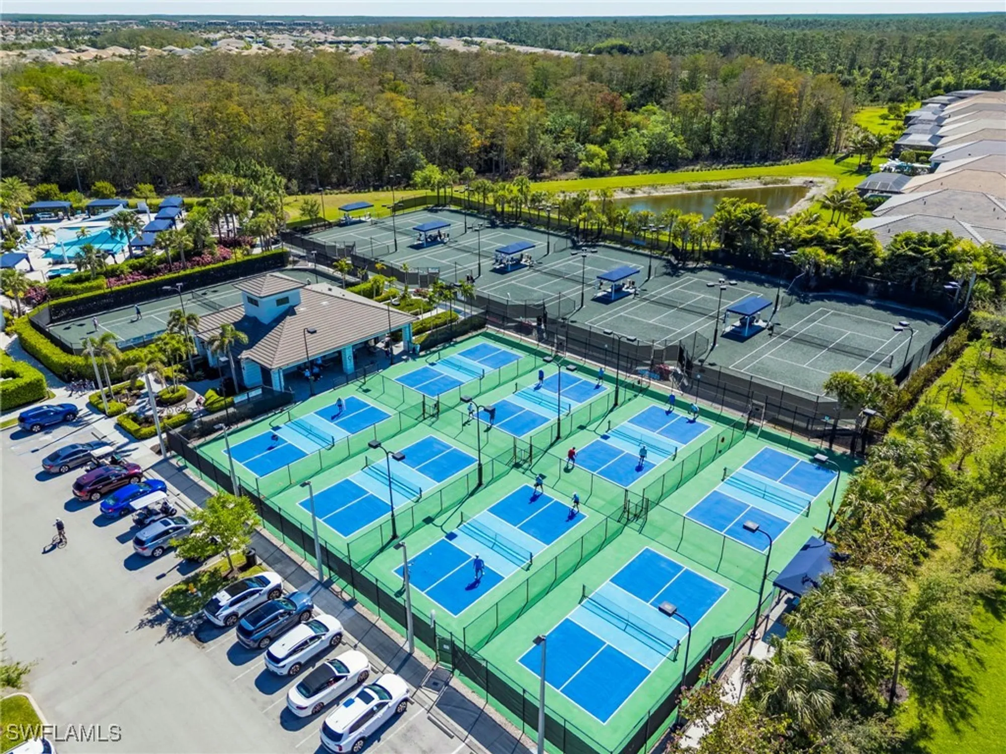 Property Slideshow image 43 of 47 | 28433 abruzzo dr, Bonita Springs, FL, 34135