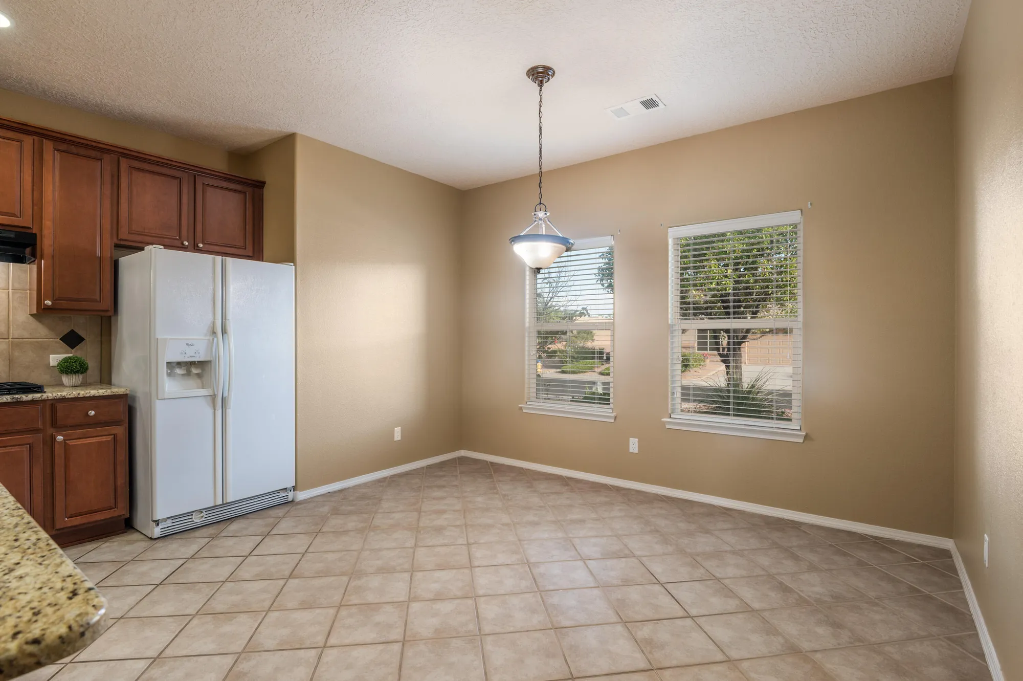 Property Slideshow image 15 of 33 | 1024 evening primrose, Bernalillo, NM, 87004