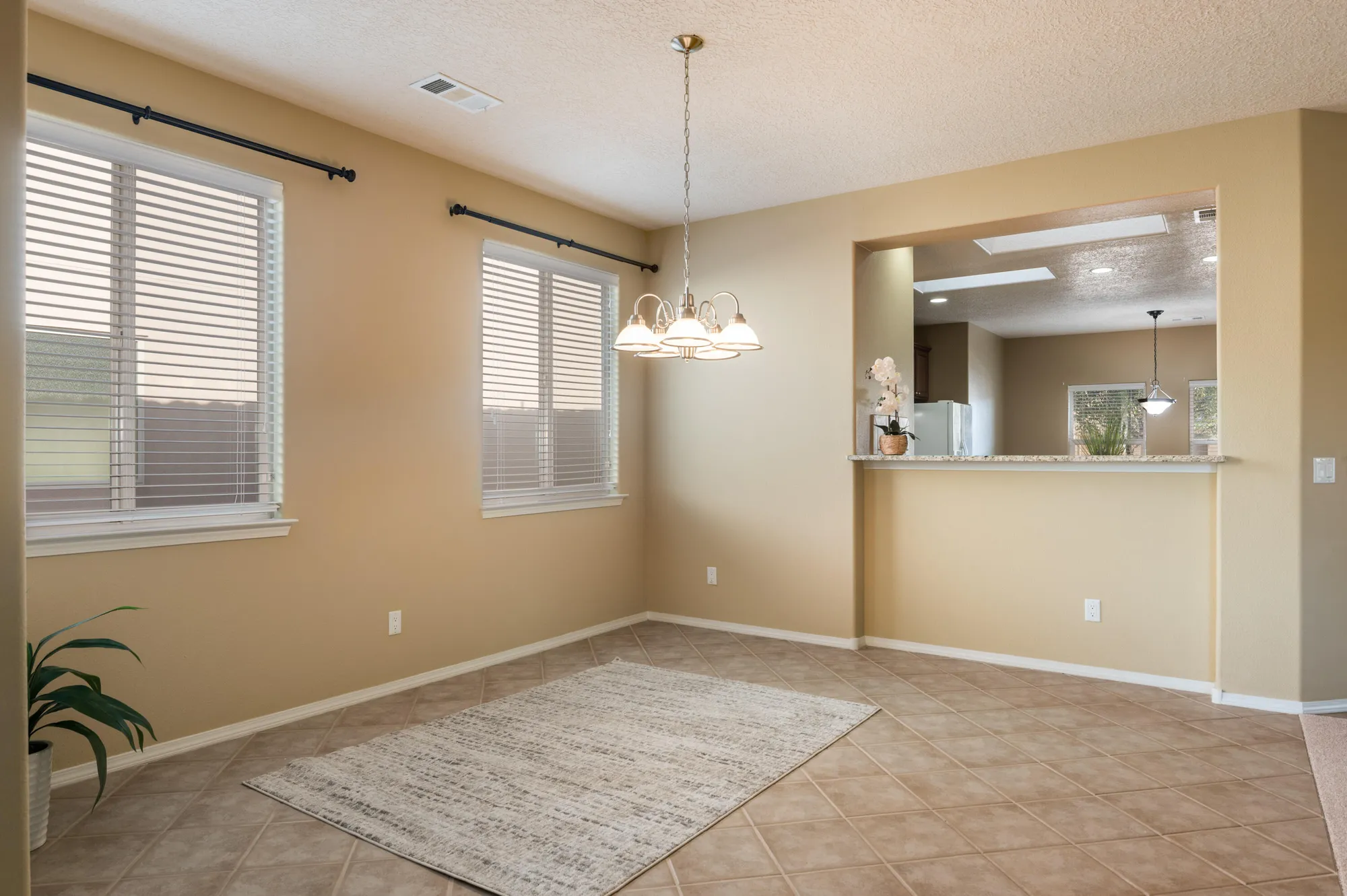 Property Slideshow image 17 of 33 | 1024 evening primrose, Bernalillo, NM, 87004