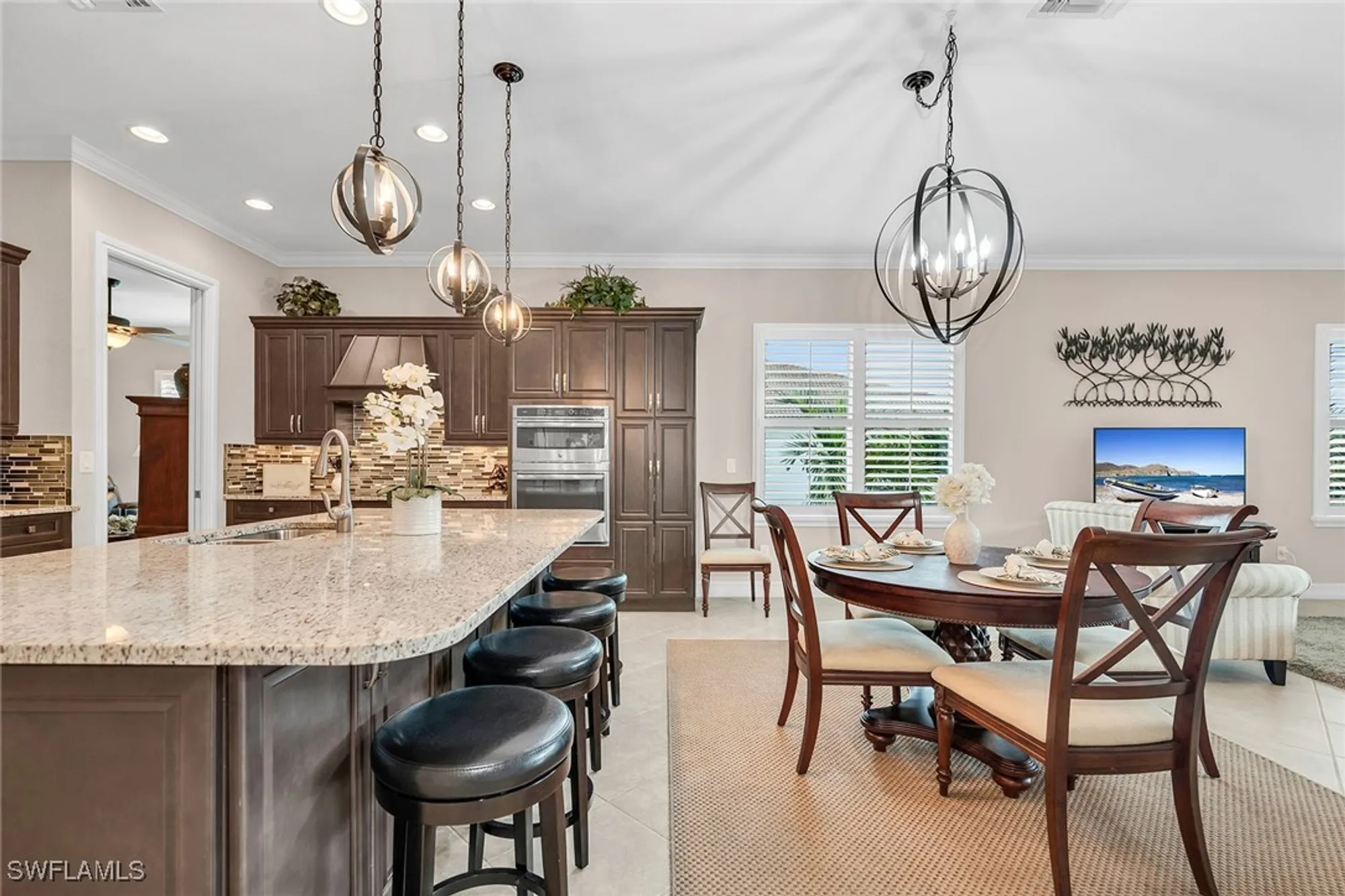 Property Slideshow image 14 of 50 | 7813 hawthorne dr 2403, Naples, FL, 34113