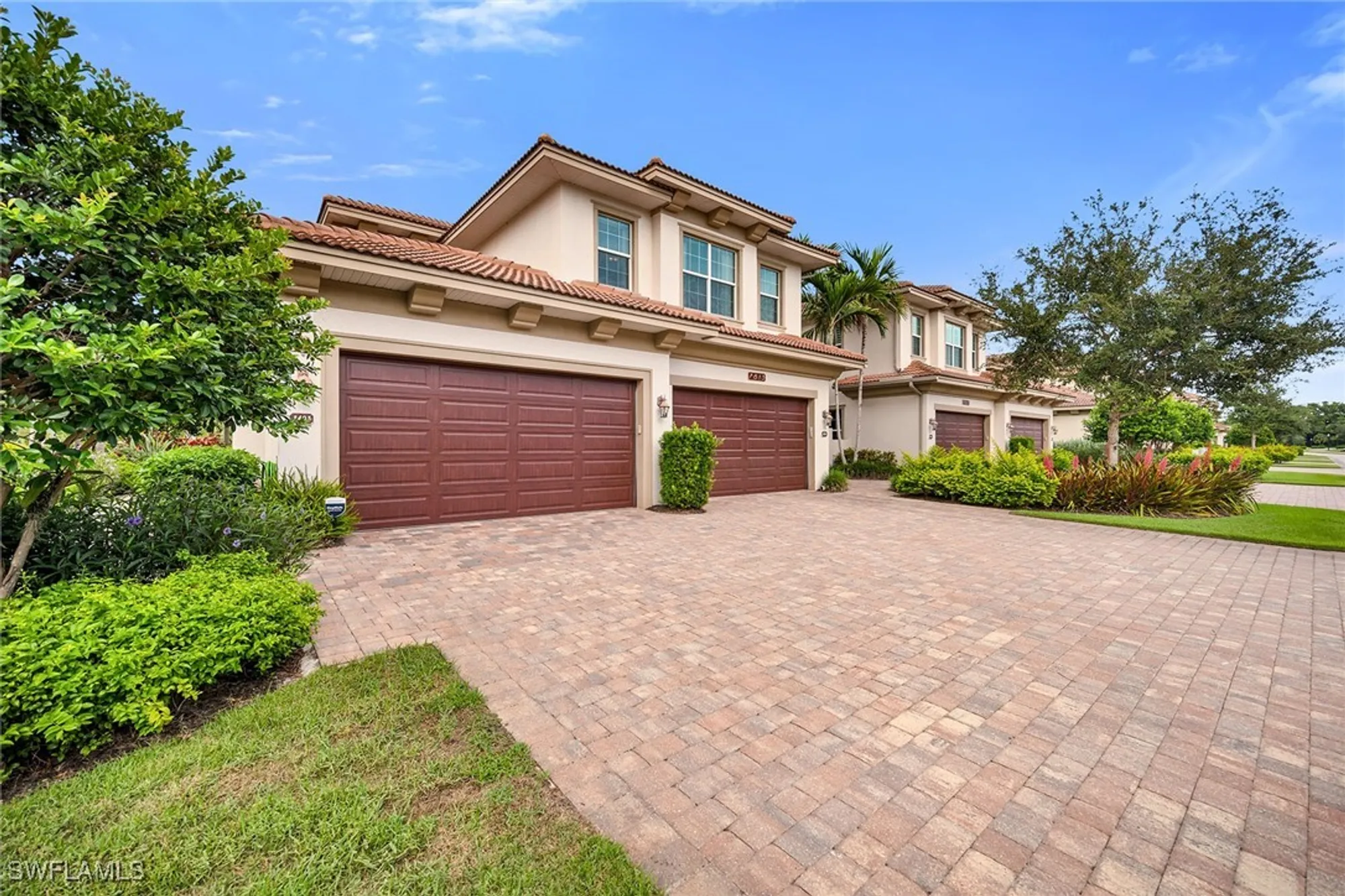 Property Slideshow image 1 of 50 | 7813 hawthorne dr 2403, Naples, FL, 34113