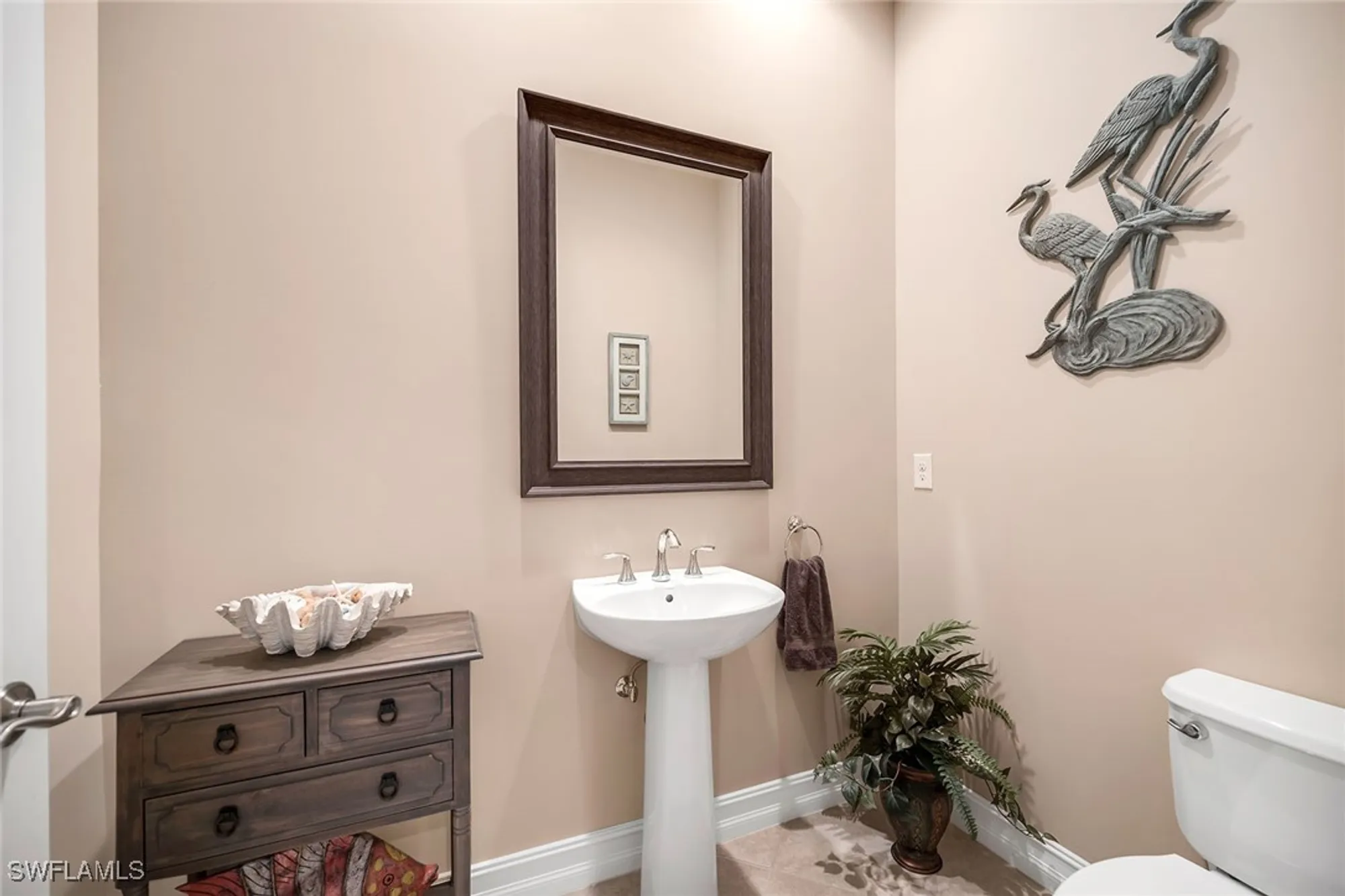 Property Slideshow image 28 of 50 | 7813 hawthorne dr 2403, Naples, FL, 34113