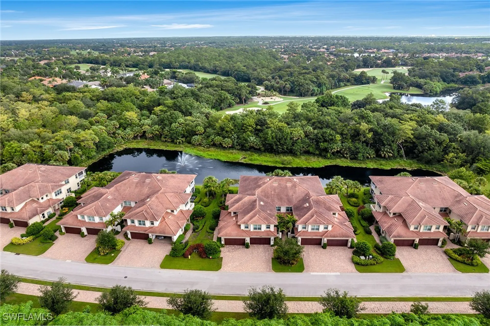 Property Slideshow image 36 of 50 | 7813 hawthorne dr 2403, Naples, FL, 34113