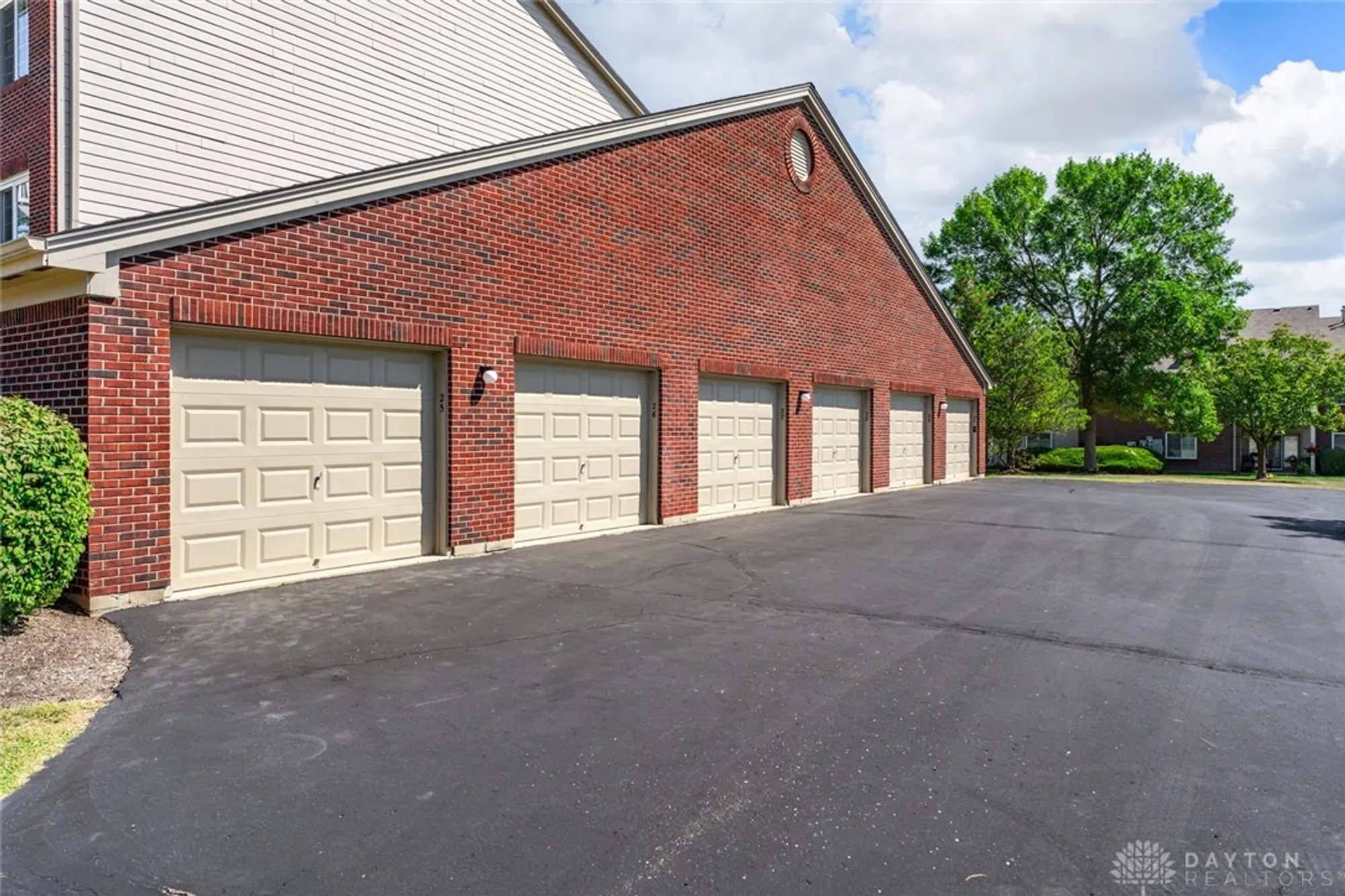 Property Slideshow image 27 of 32 | 1875 waterstone blvd apt 312, Miamisburg, OH, 45342