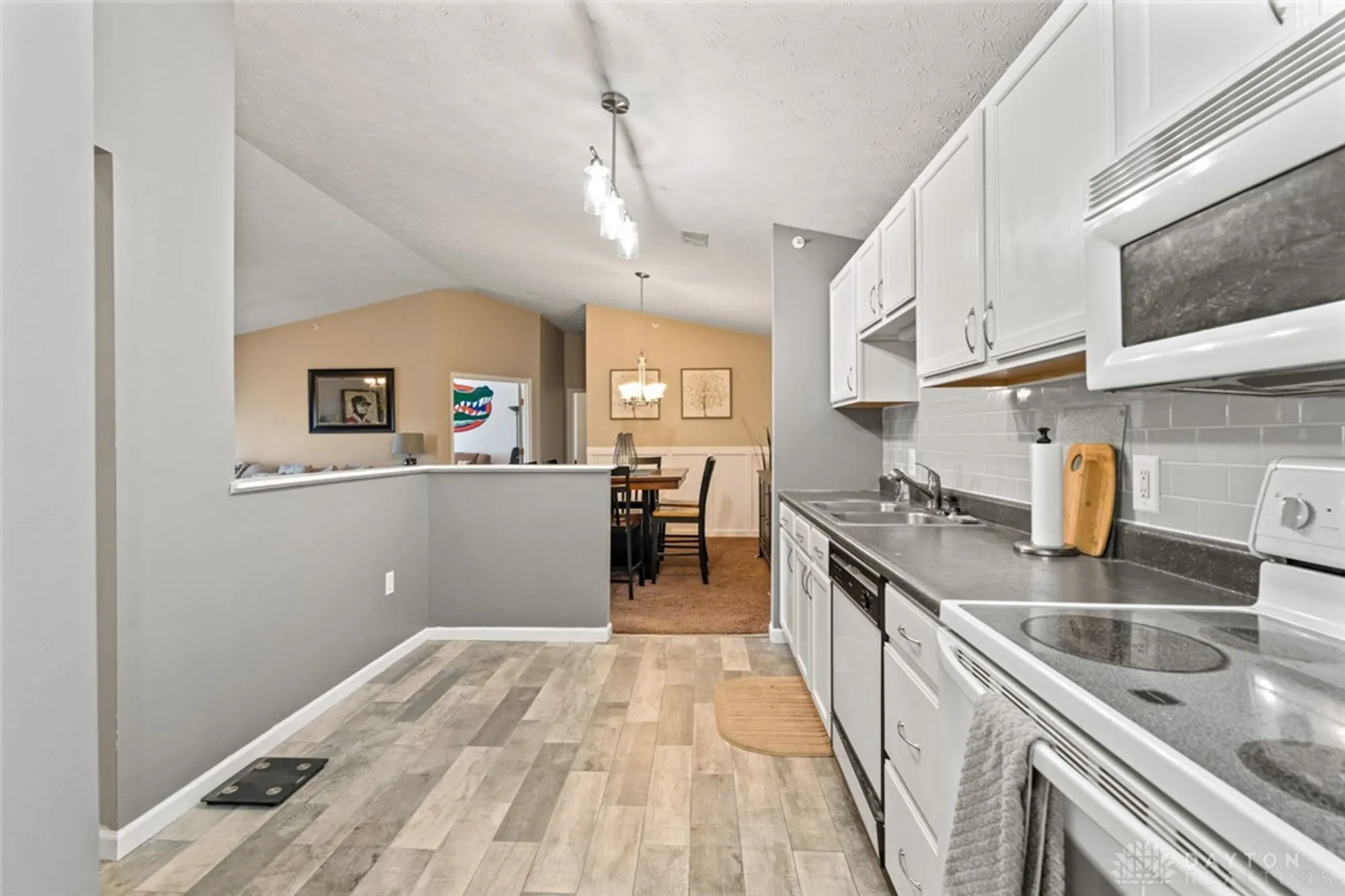 Property Slideshow image 8 of 32 | 1875 waterstone blvd apt 312, Miamisburg, OH, 45342