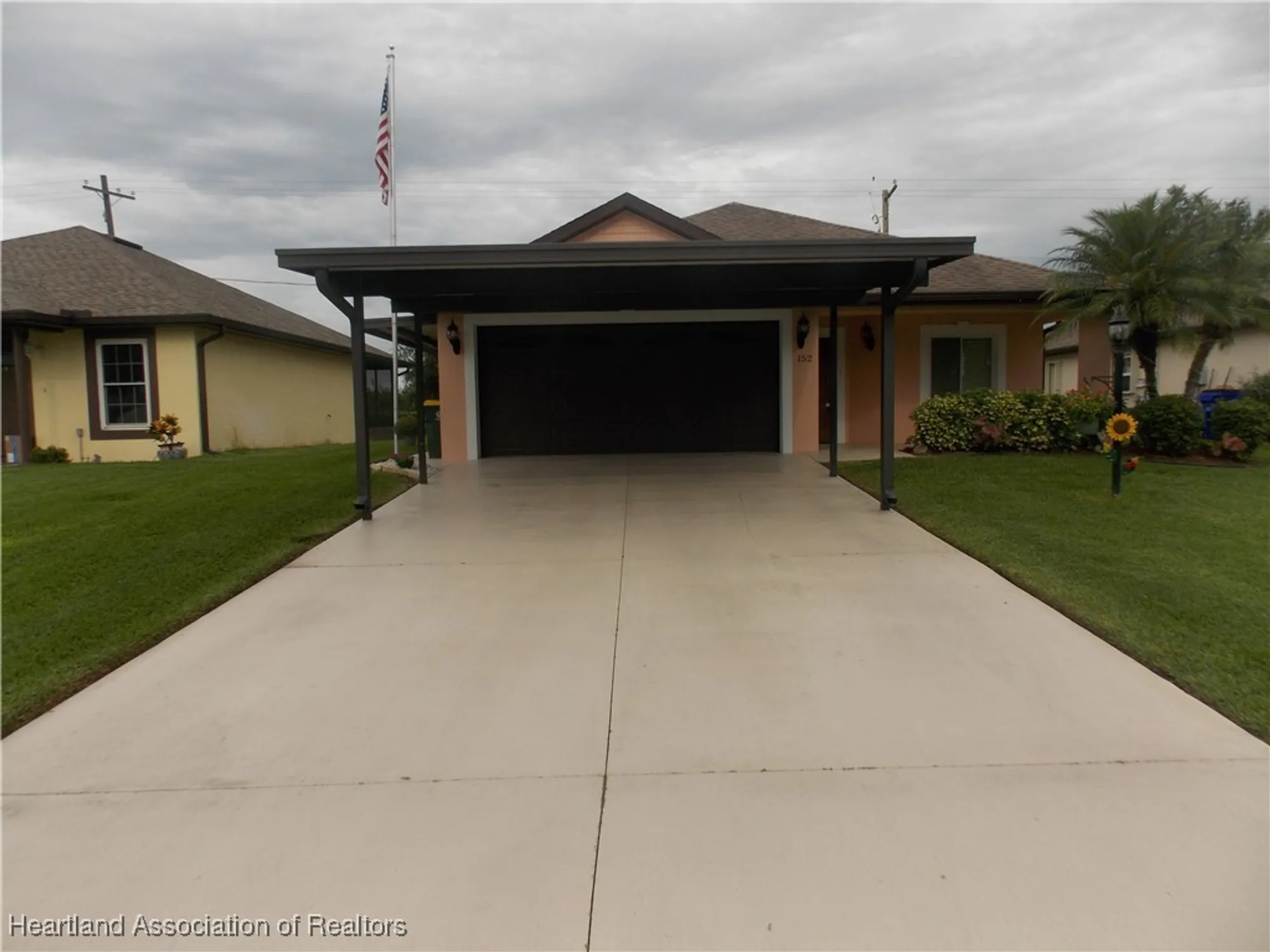 Property Slideshow image 1 of 37 | 152 woodside dr, Lake Placid, FL, 33852