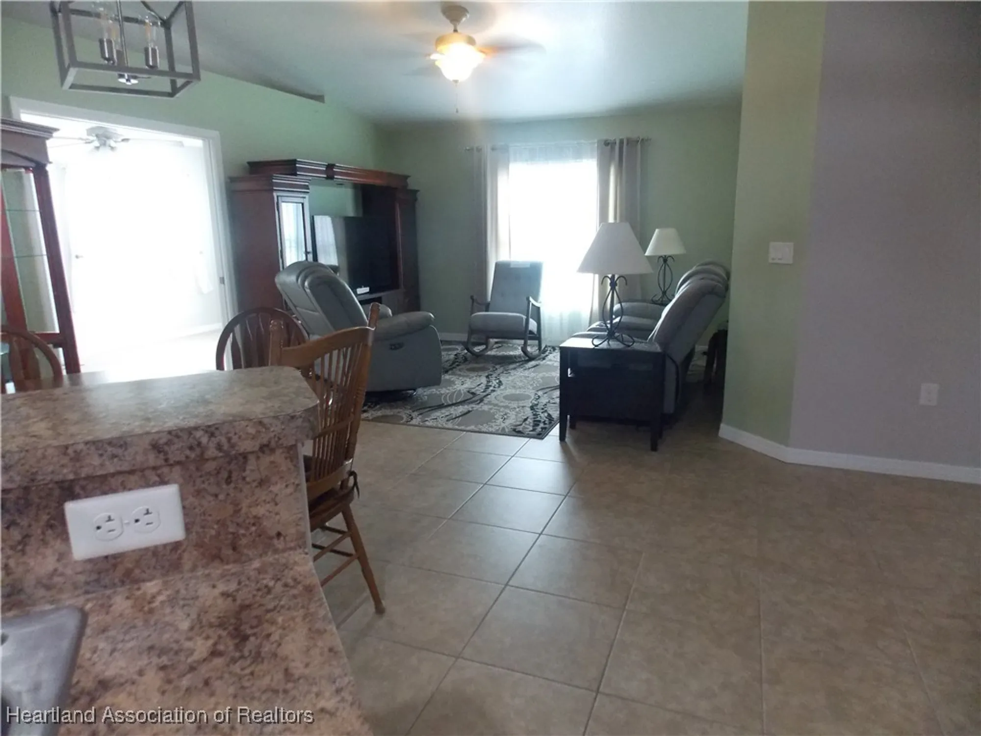 Property Slideshow image 10 of 37 | 152 woodside dr, Lake Placid, FL, 33852