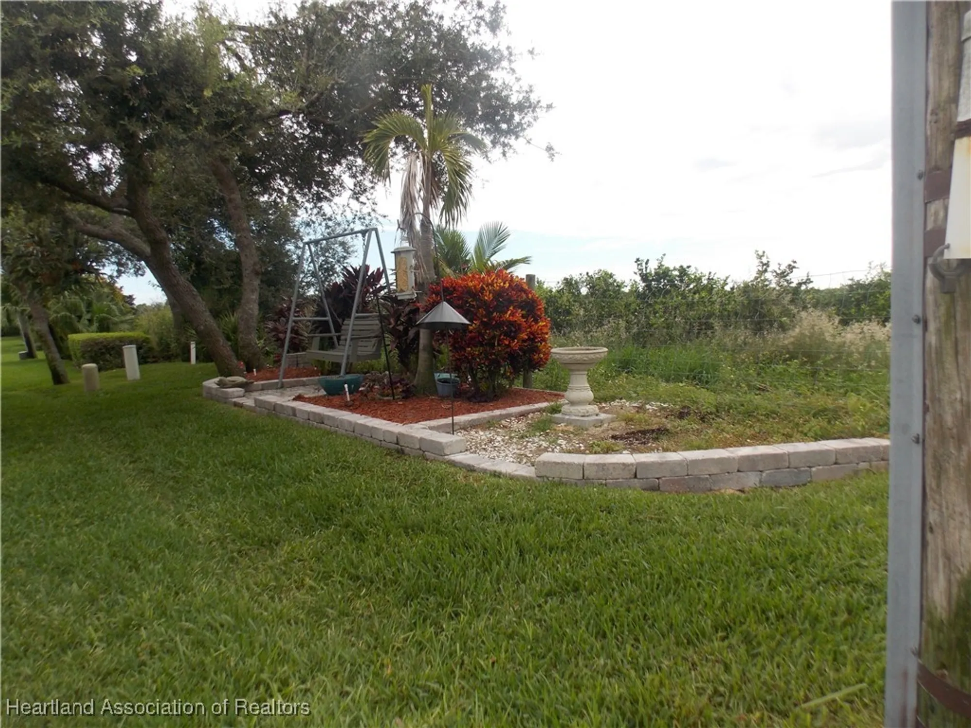 Property Slideshow image 4 of 37 | 152 woodside dr, Lake Placid, FL, 33852