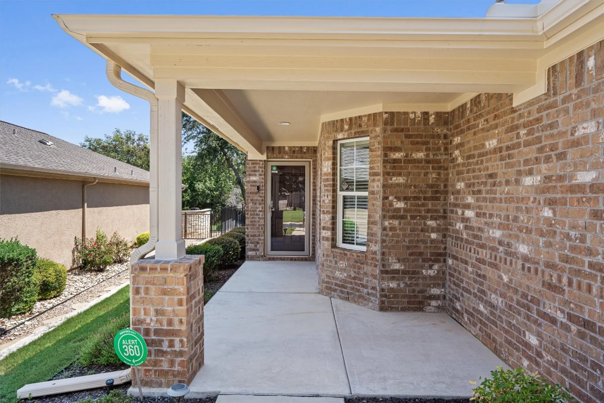 Property Slideshow image 5 of 36 | 335 salado creek ln, Georgetown, TX, 78633