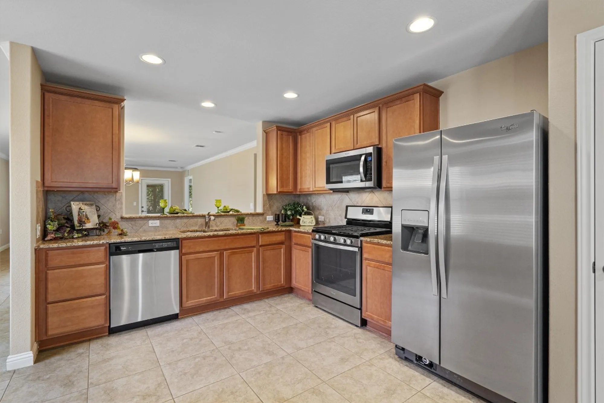 Property Slideshow image 6 of 36 | 335 salado creek ln, Georgetown, TX, 78633