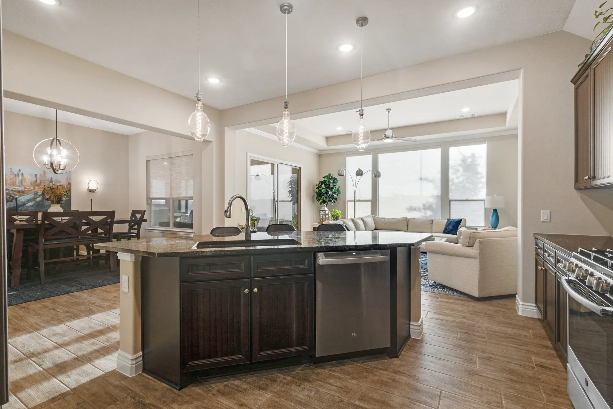 Property Slideshow image 8 of 27 | 12801 pumice ln, Denton, TX, 76207